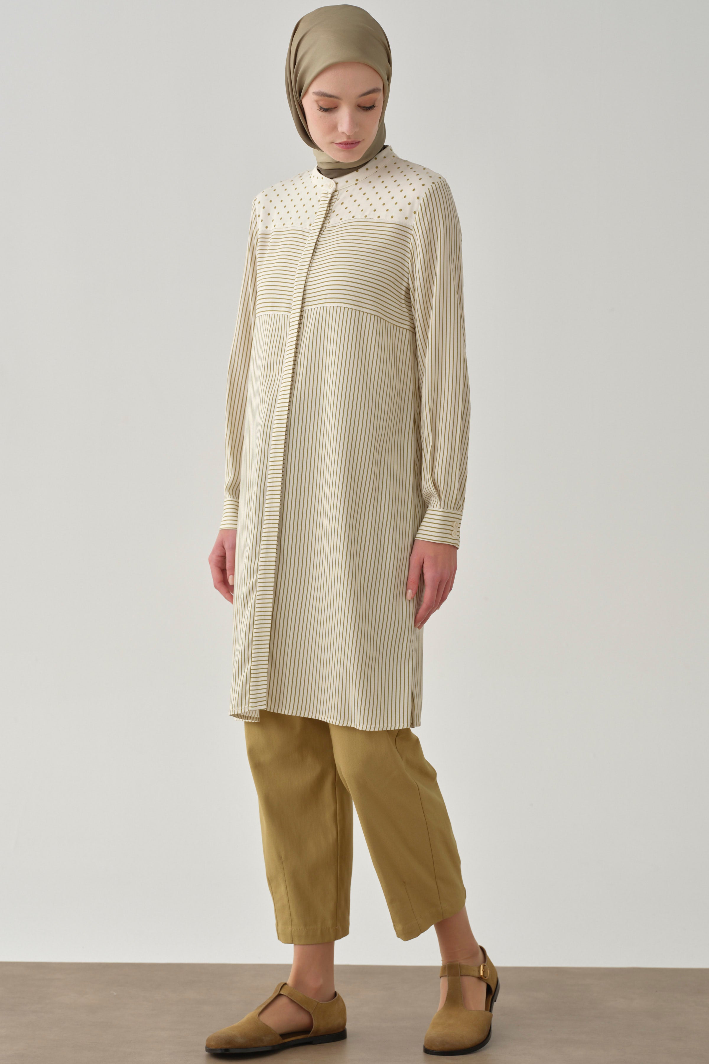 Paçası Pensli Pantolon - Olive TUGBA