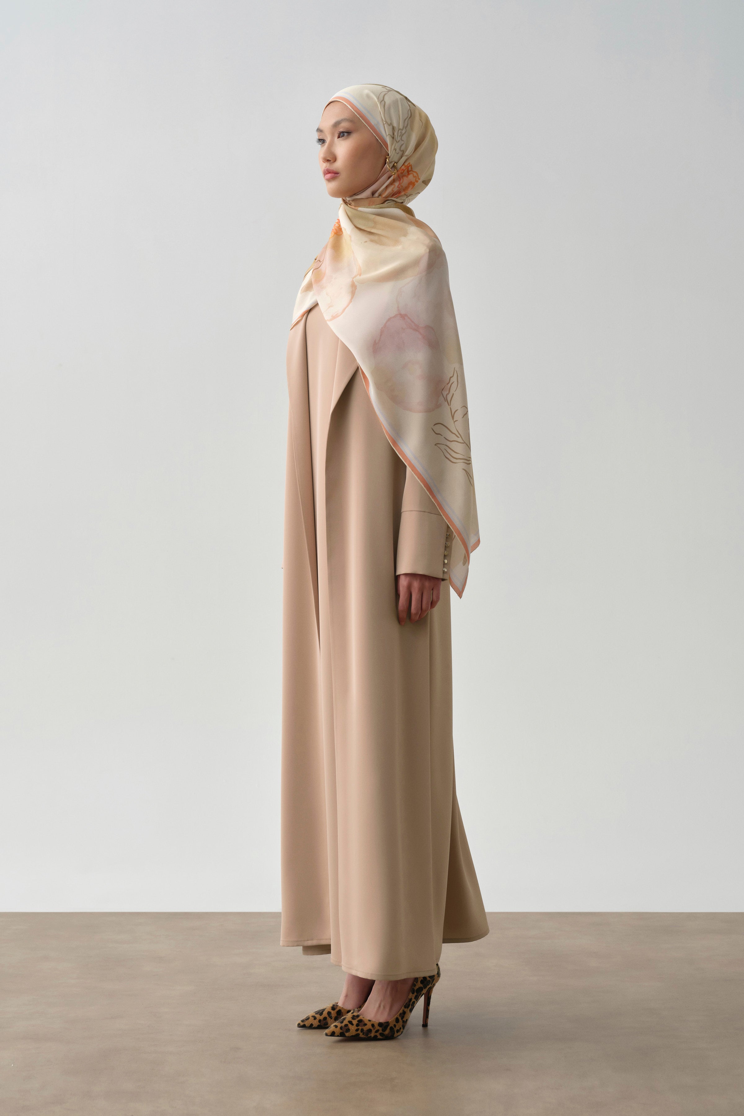 Pantolonlu Giy-Çık Takım - Ten TUGBA