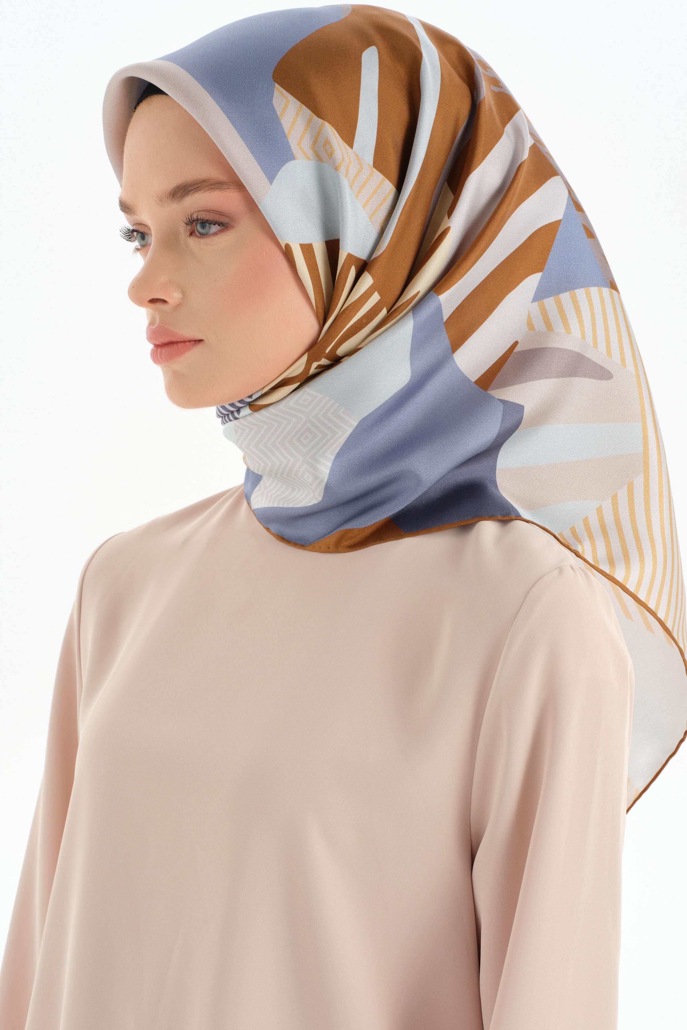 Patchwork Desen Twill İpek Eşarp - Havacı TUGBA