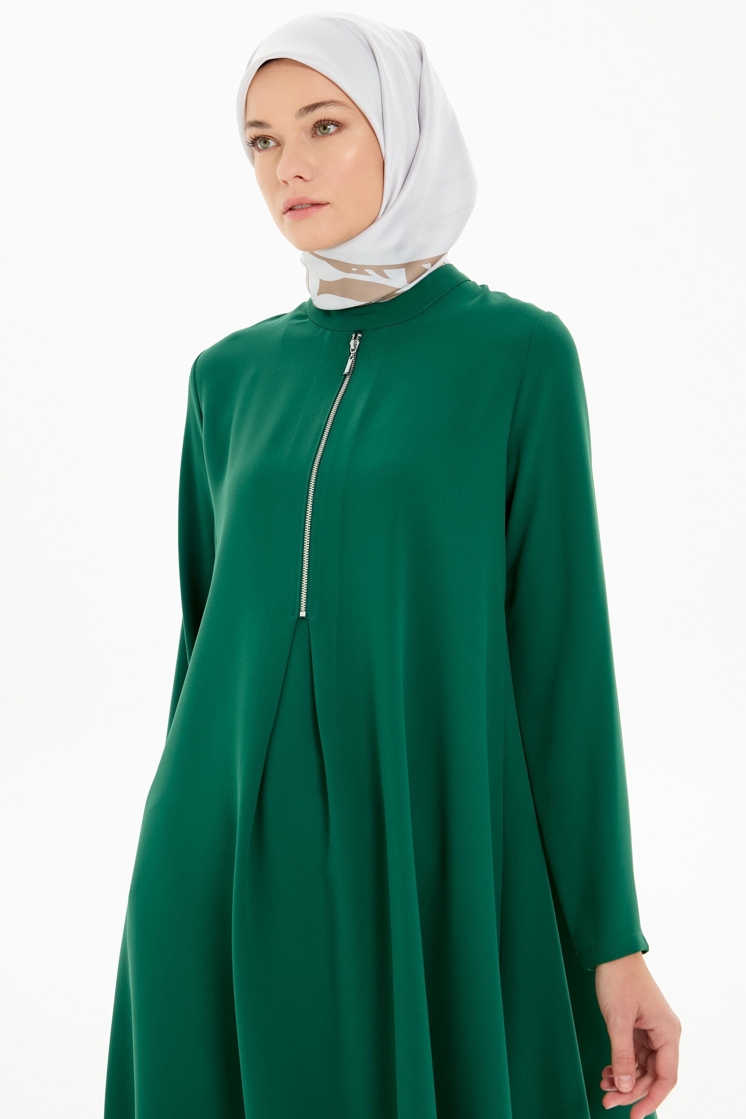 Pile Detaylı Asimetrik Kesim Tunik - Yeşil TUGBA