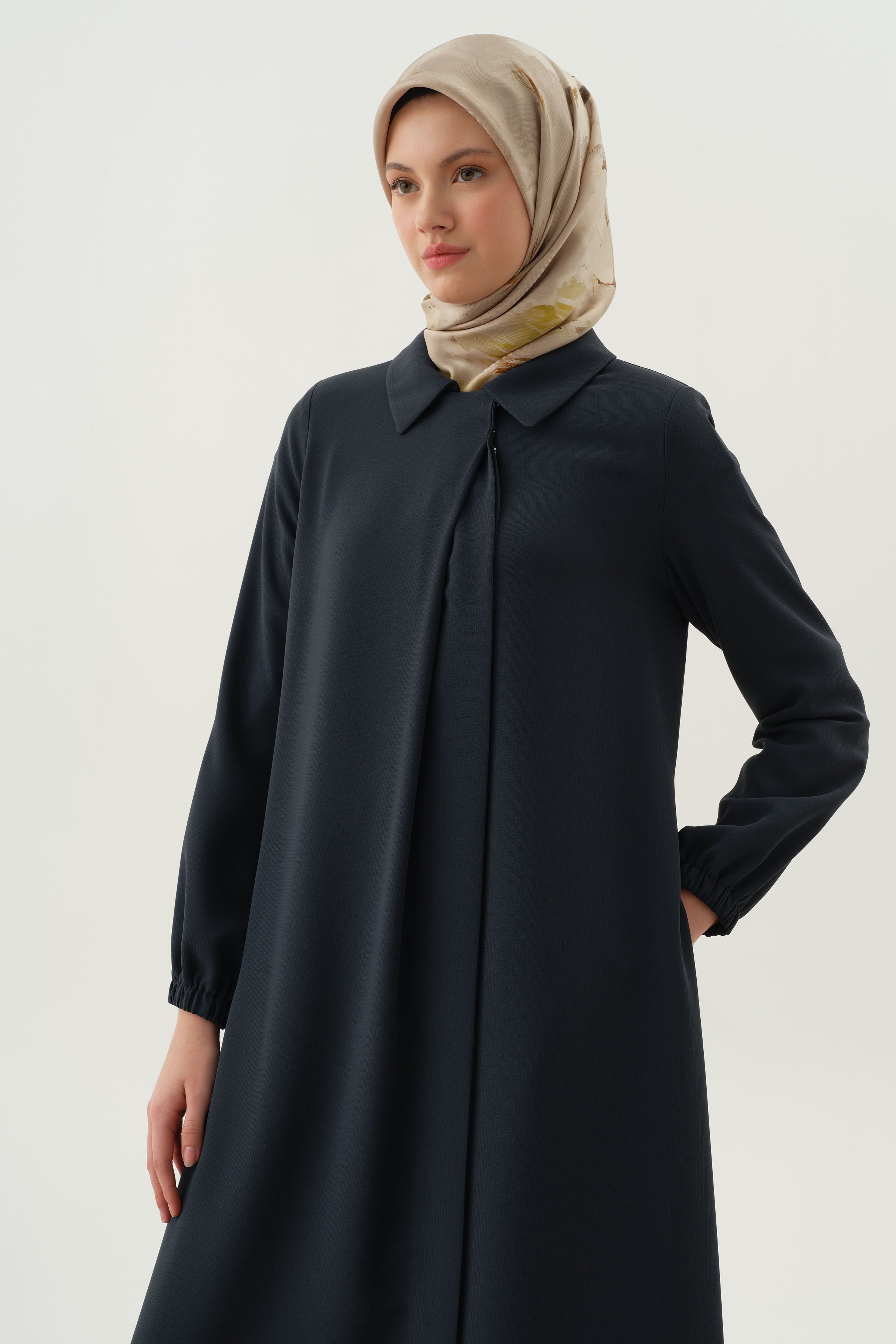 Pile Detaylı Kol Lastikli Ferace - Yeşil TUGBA