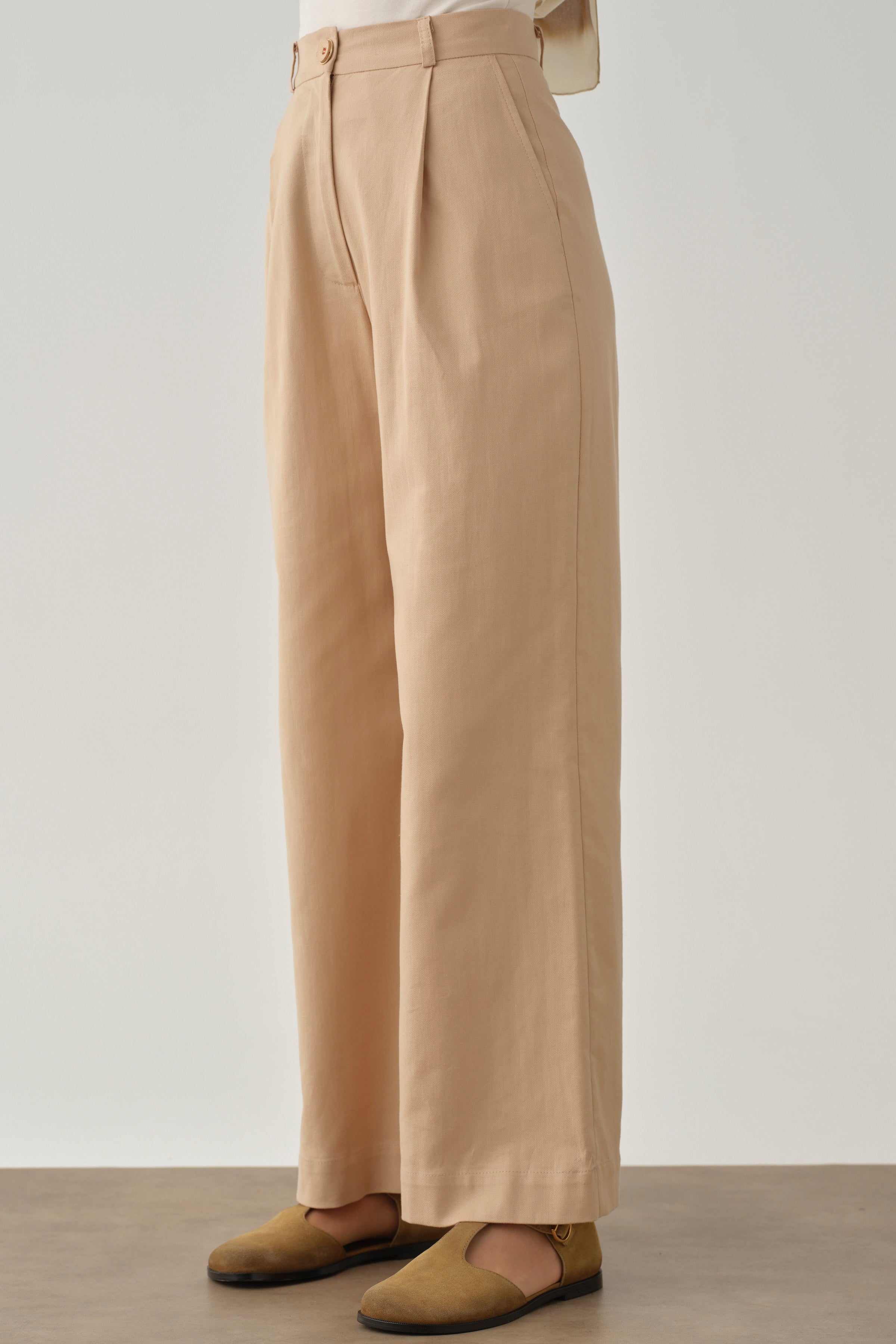 Pile Detaylı Pantolon - Bej TUGBA