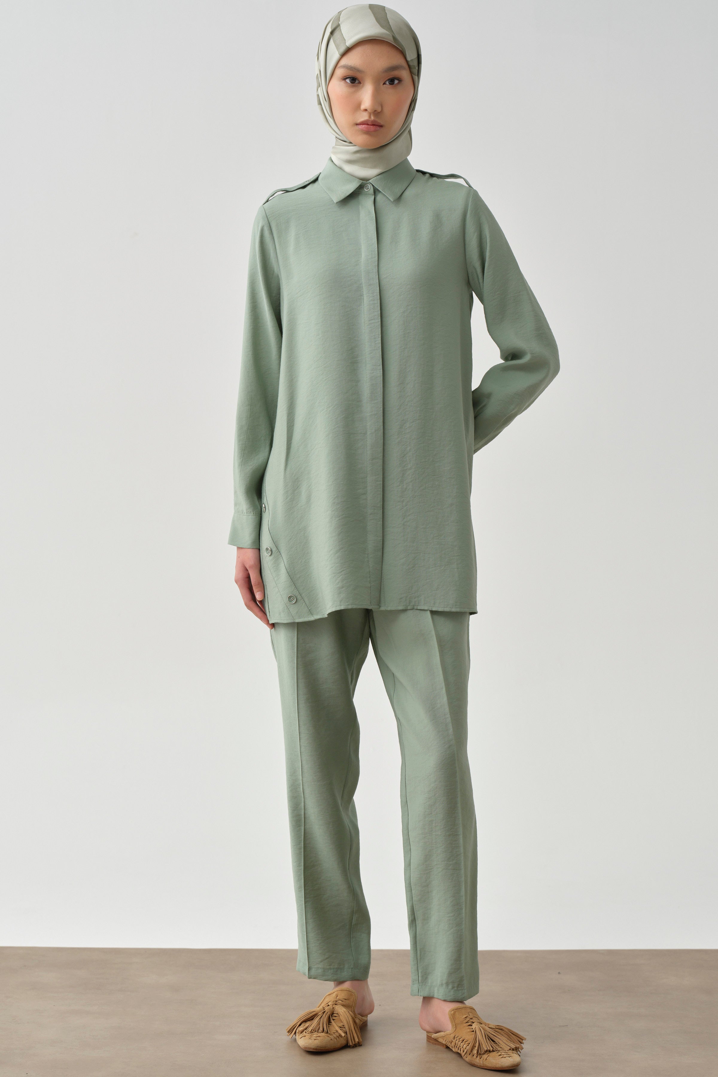 Pile Detaylı Pantolon - Mint TUGBA