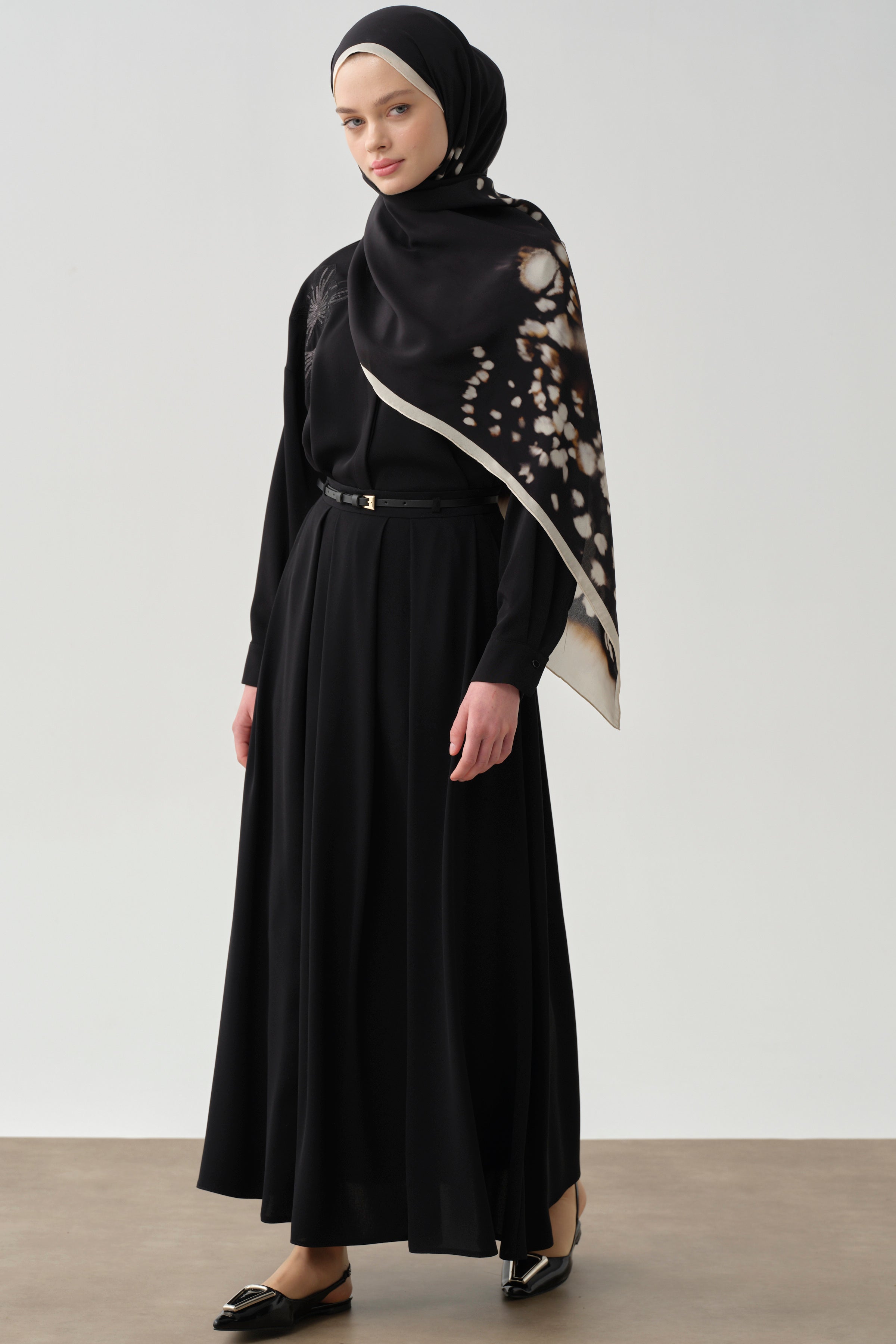 Pileli Kemerli Etek - Siyah TUGBA