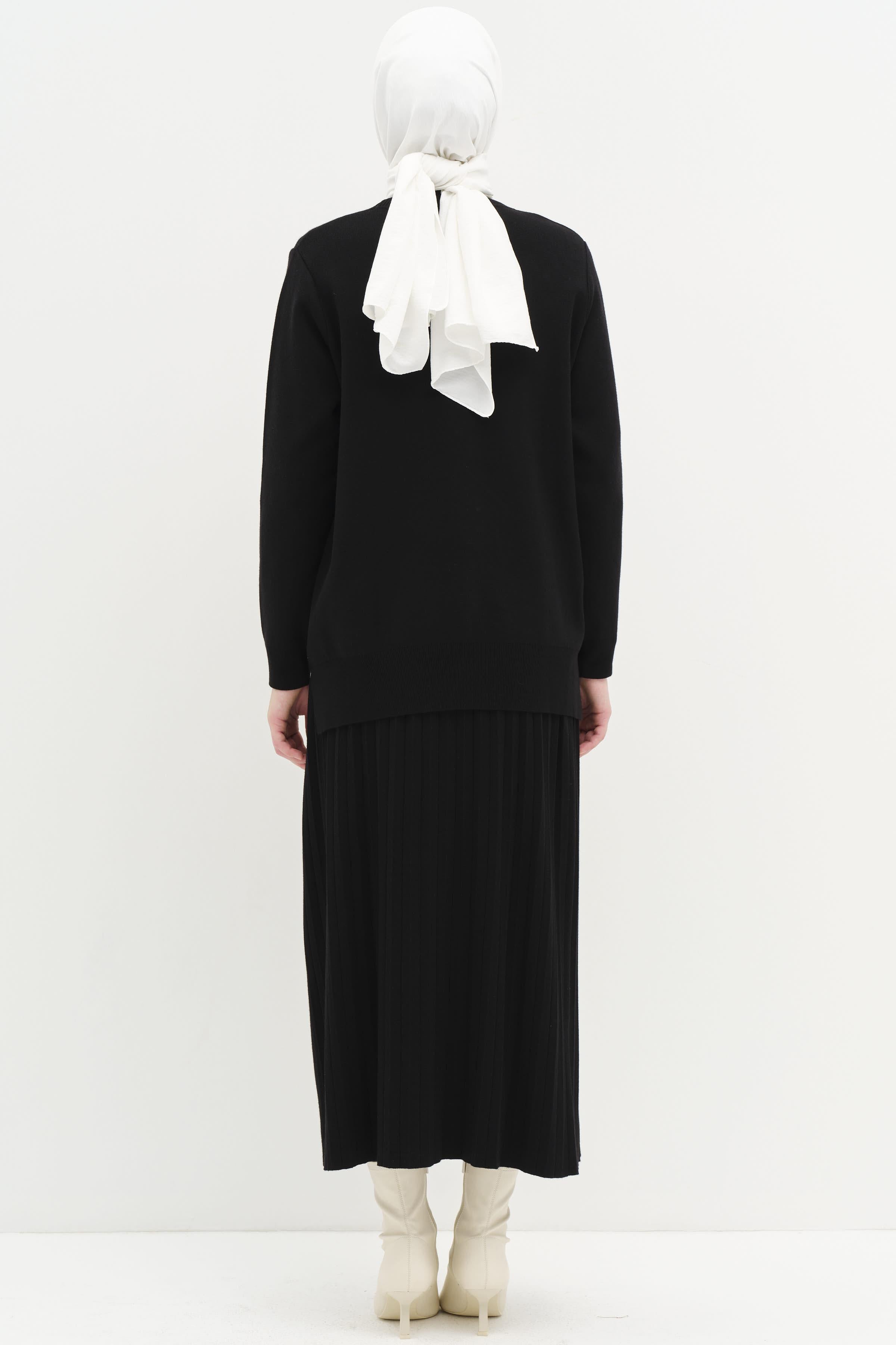 Pilise Etekli Triko Takım - Siyah TUGBA