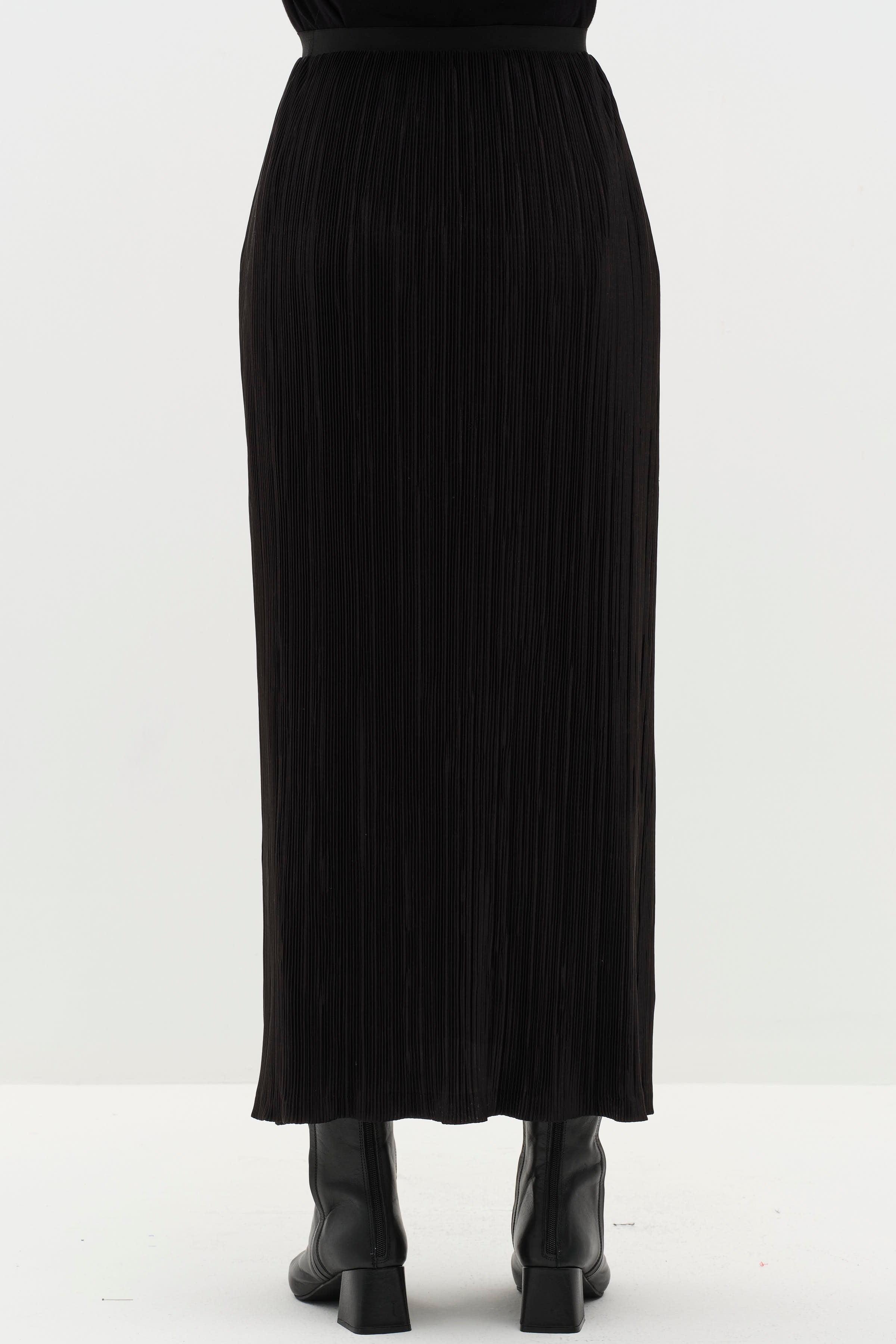 Piliseli Beli Lastikli Etek - Siyah TUGBA