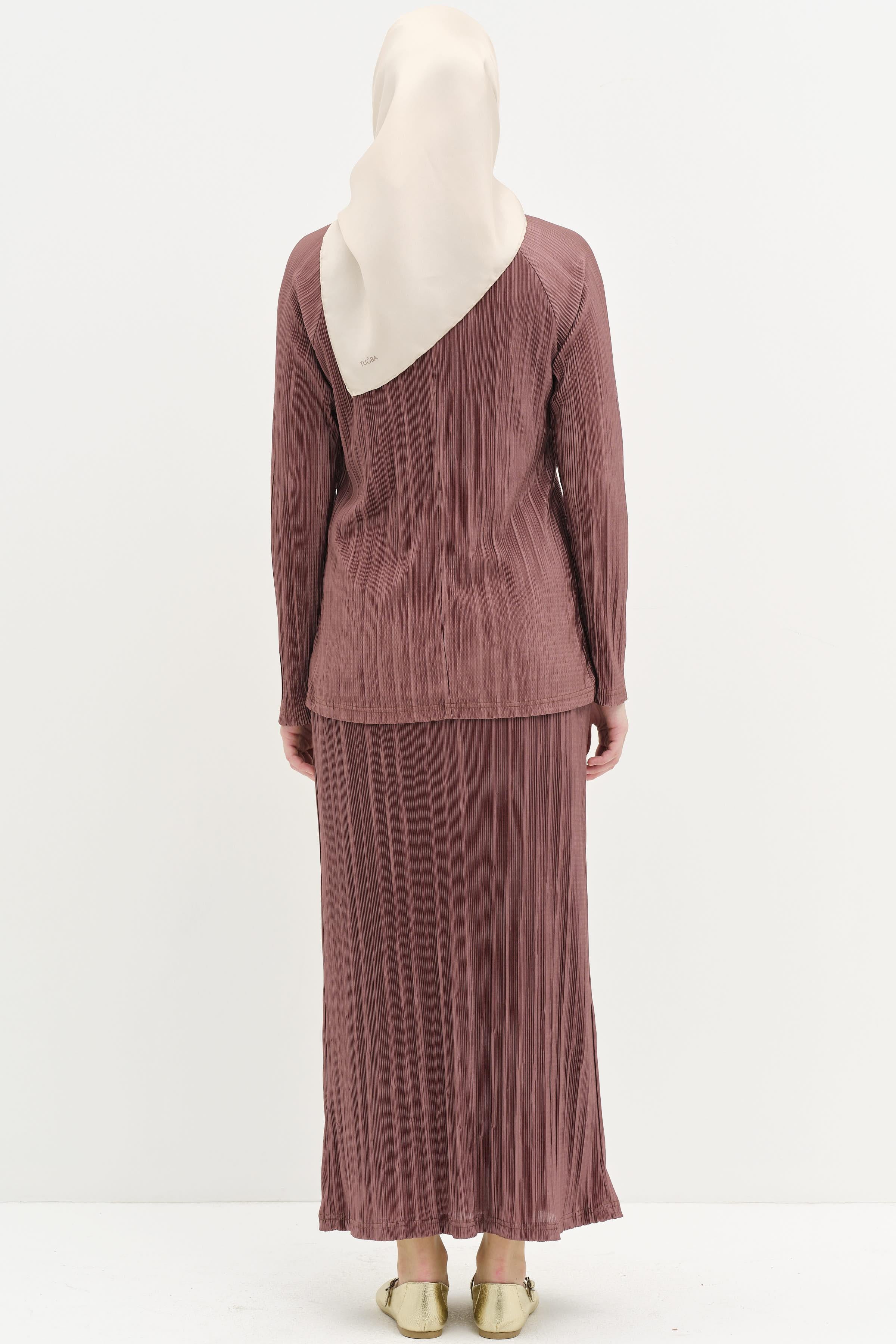 Piliseli Bluz Etek Takım - Kahve TUGBA