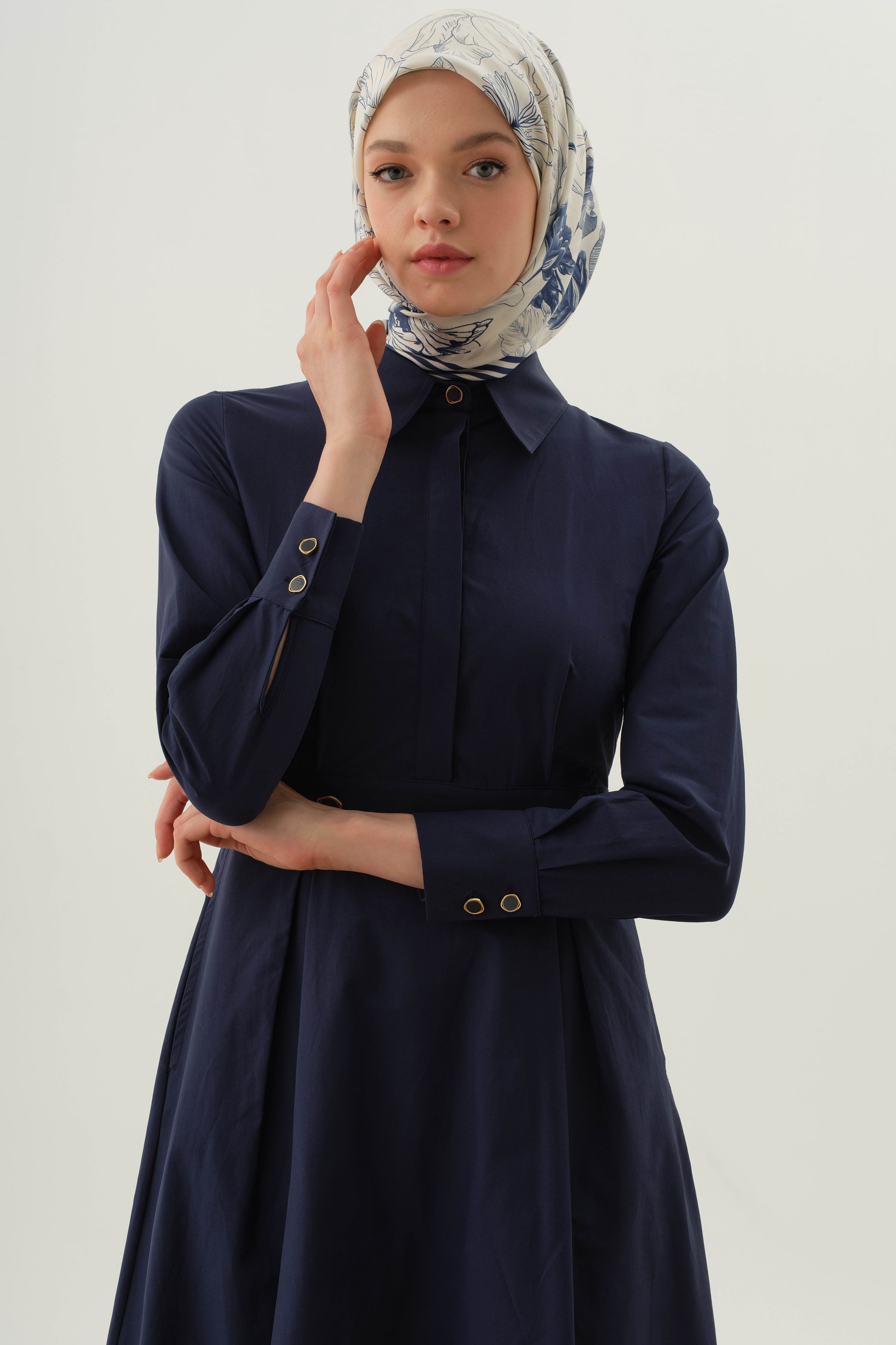 Plikaşeli Elbise - Lacivert TUGBA