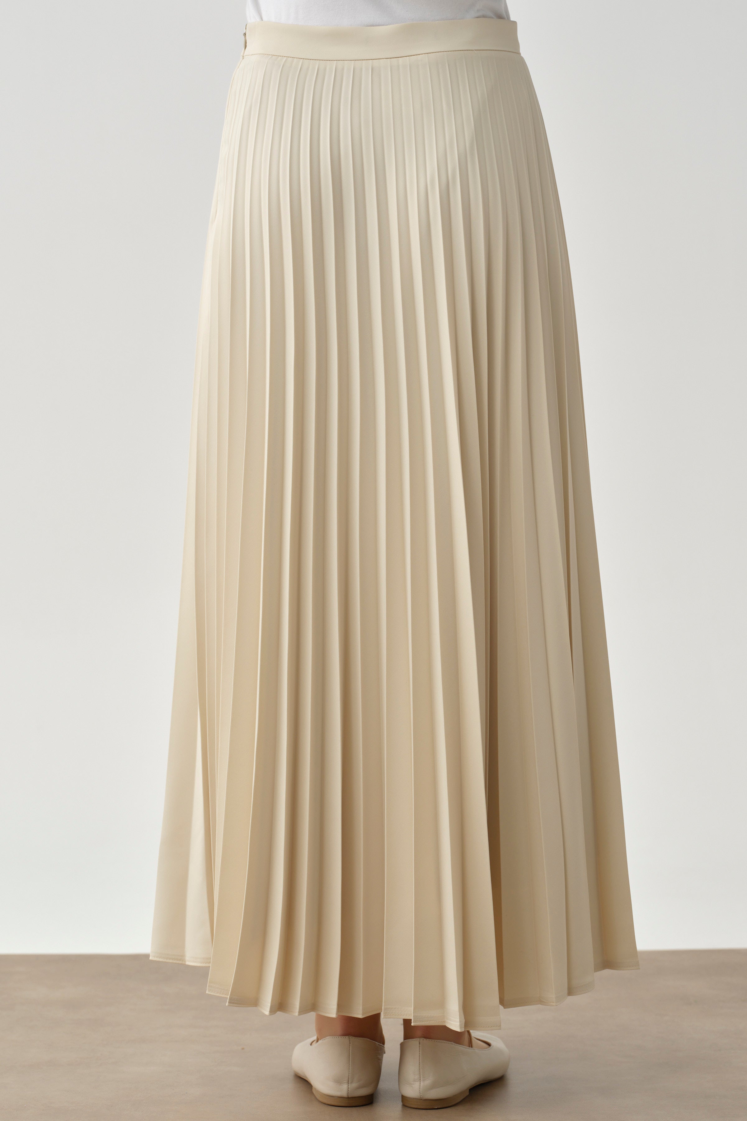 Plisoley Etek - Bej TUGBA