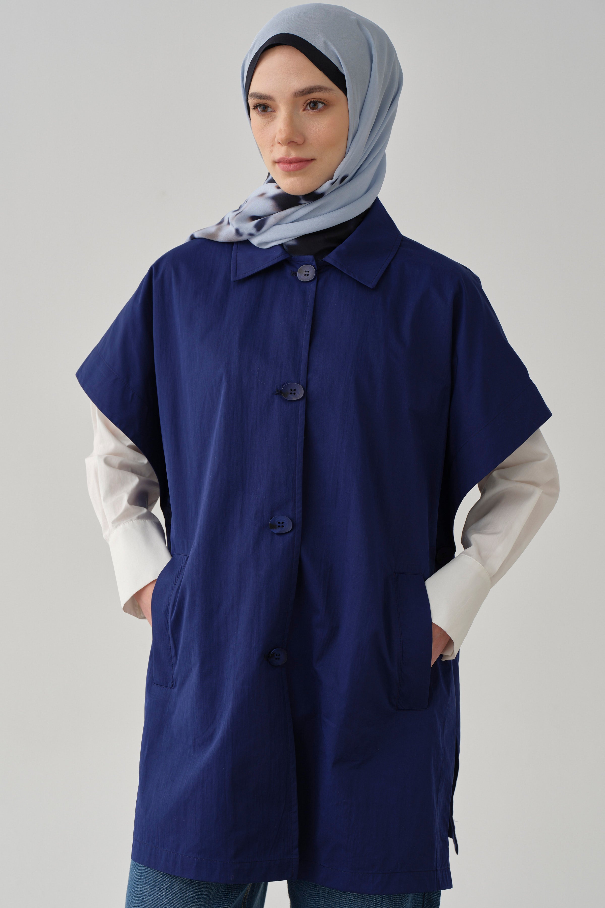 Polo Yaka Düğmeli Panço - Lacivert TUGBA