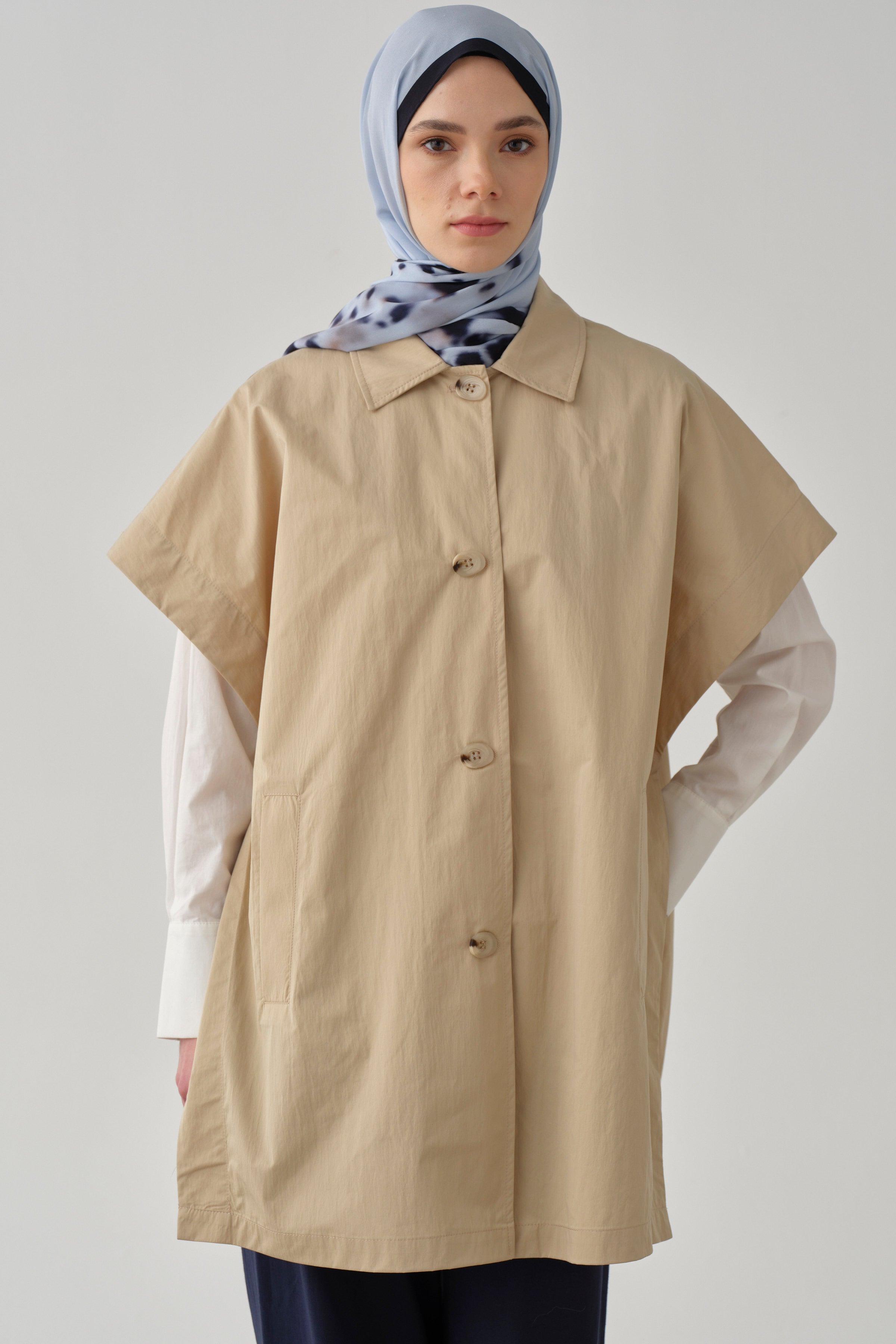 Polo Yaka Düğmeli Panço - Taş TUGBA