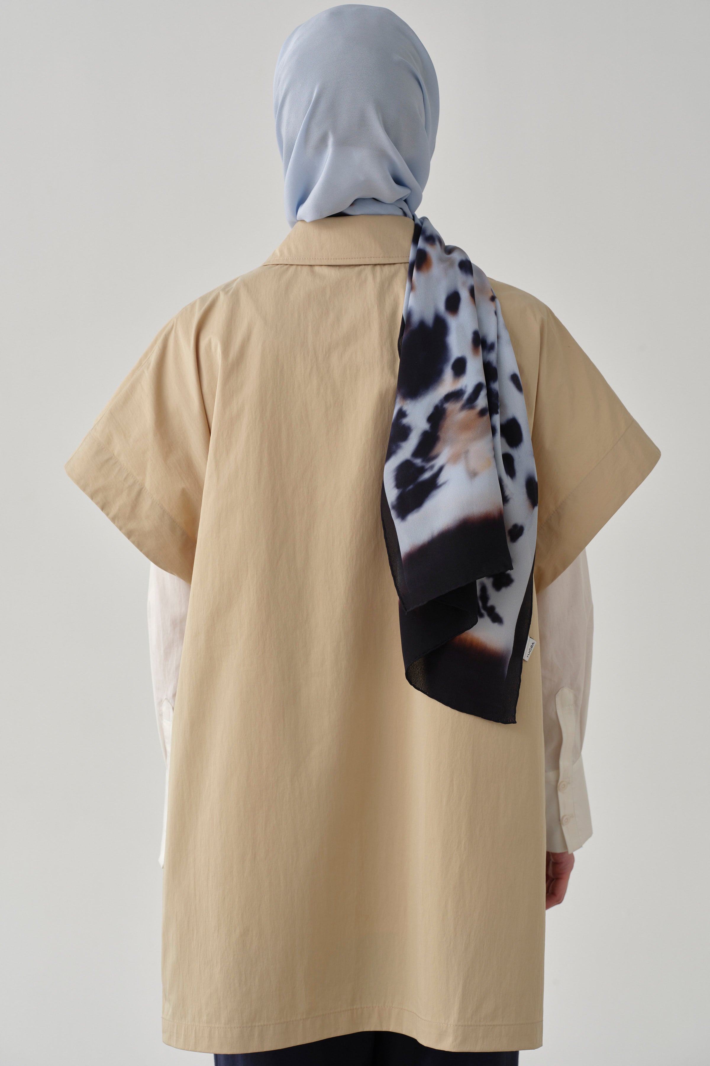 Polo Yaka Düğmeli Panço - Taş TUGBA