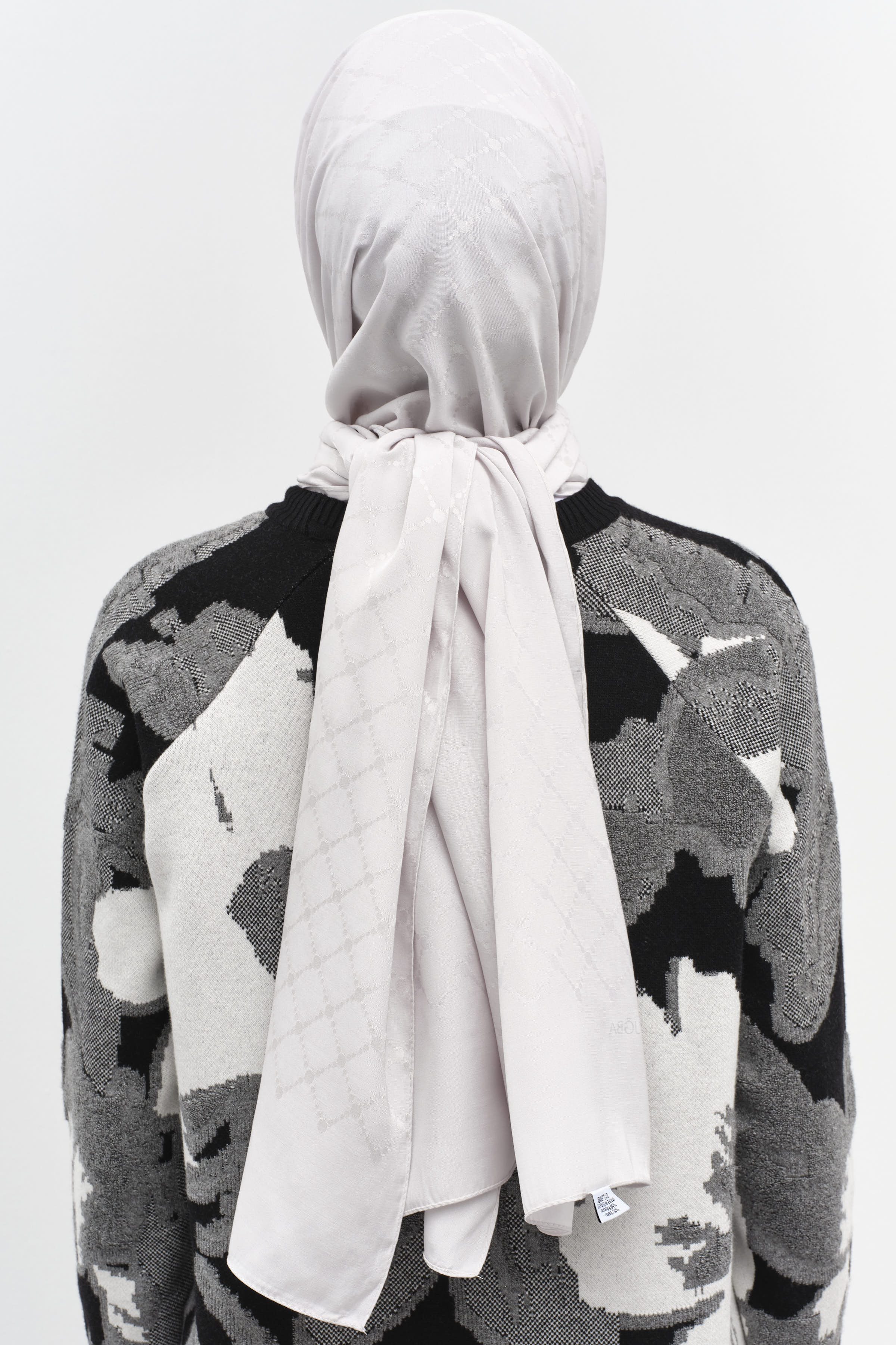 Puan Kare Desen Viskon Şal - Gri TUGBA