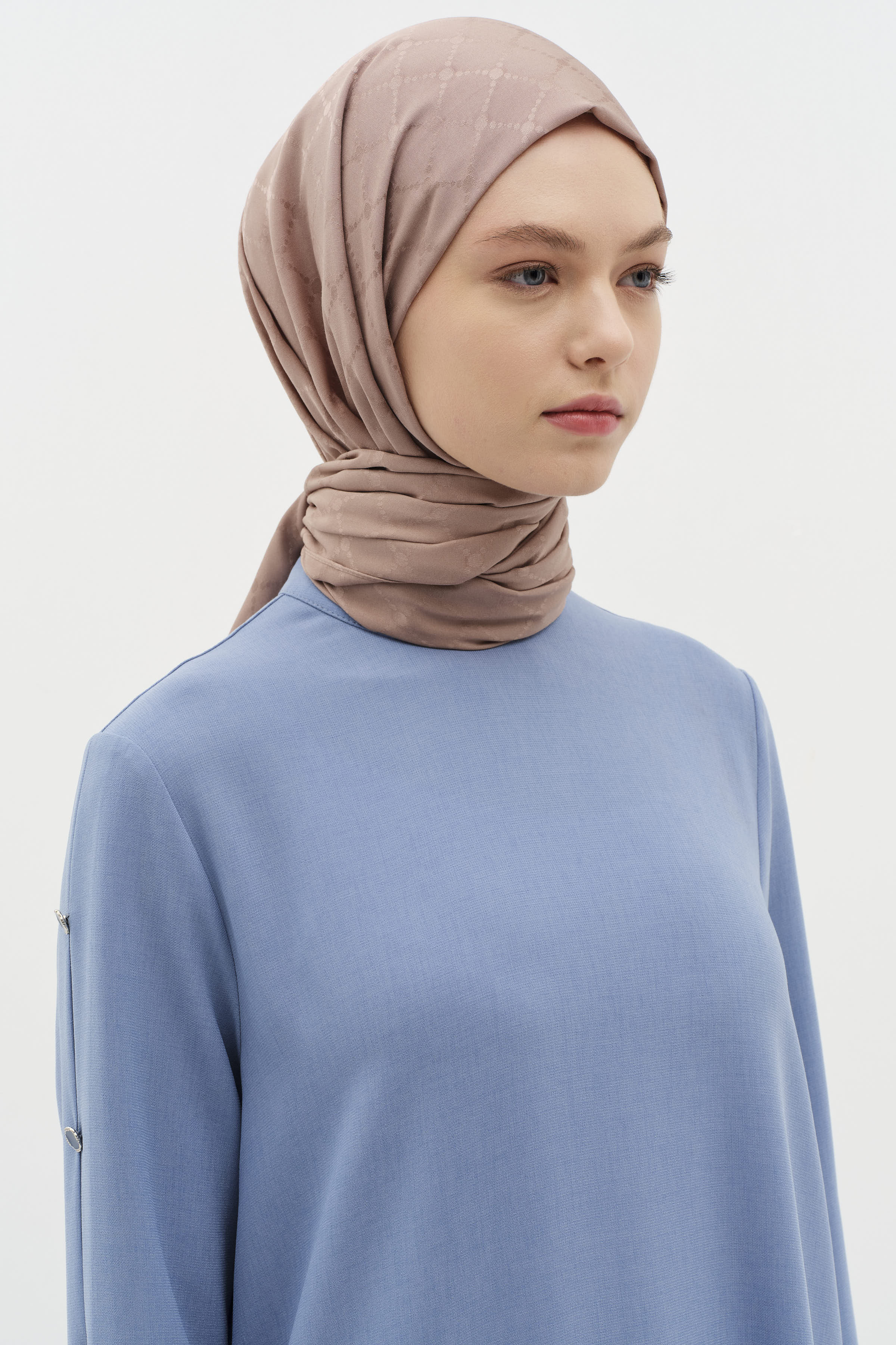 Puan Kare Desen Viskon Şal - Vizon TUGBA