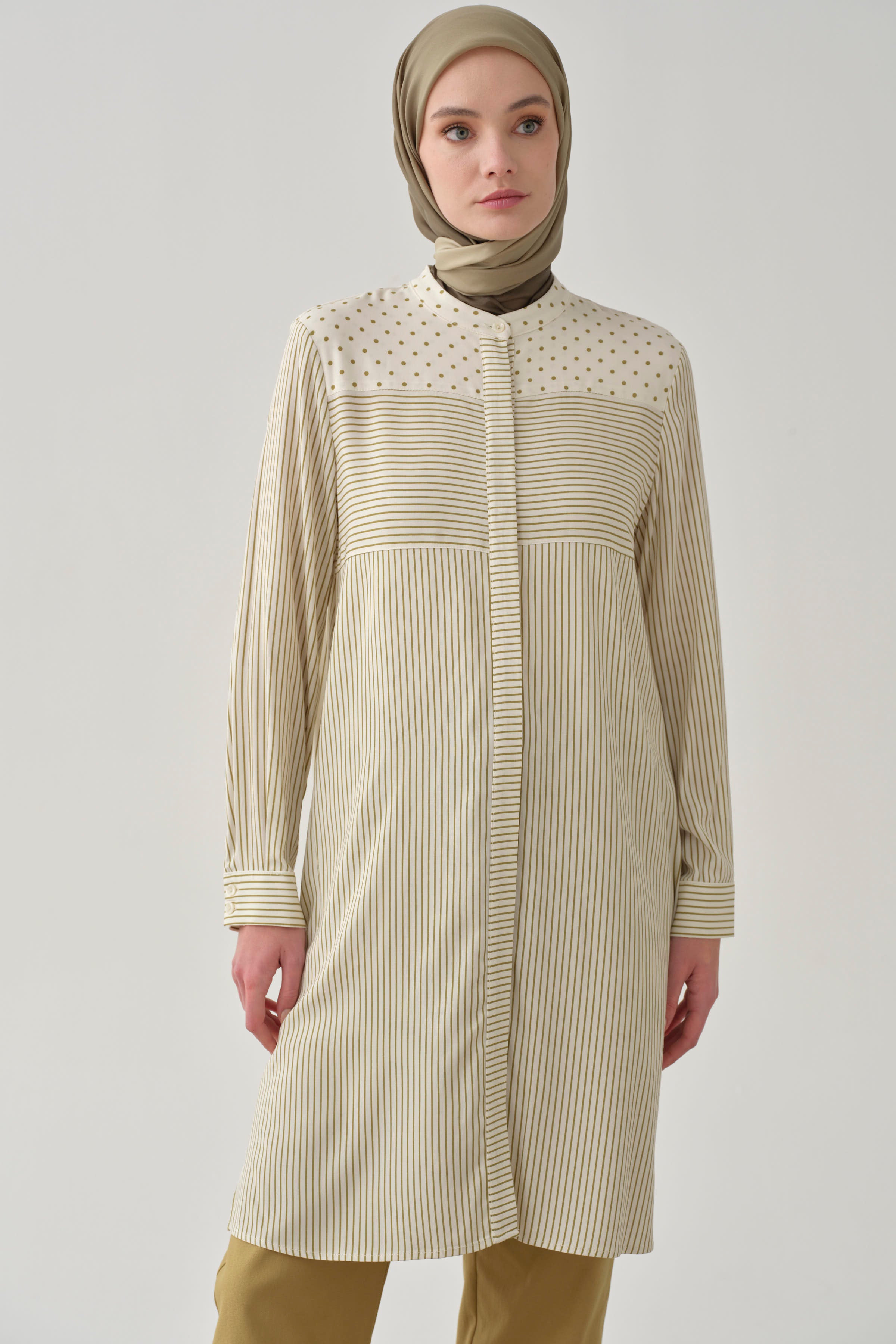 Puantiye Garnili Çizgili Tunik - Olive TUGBA