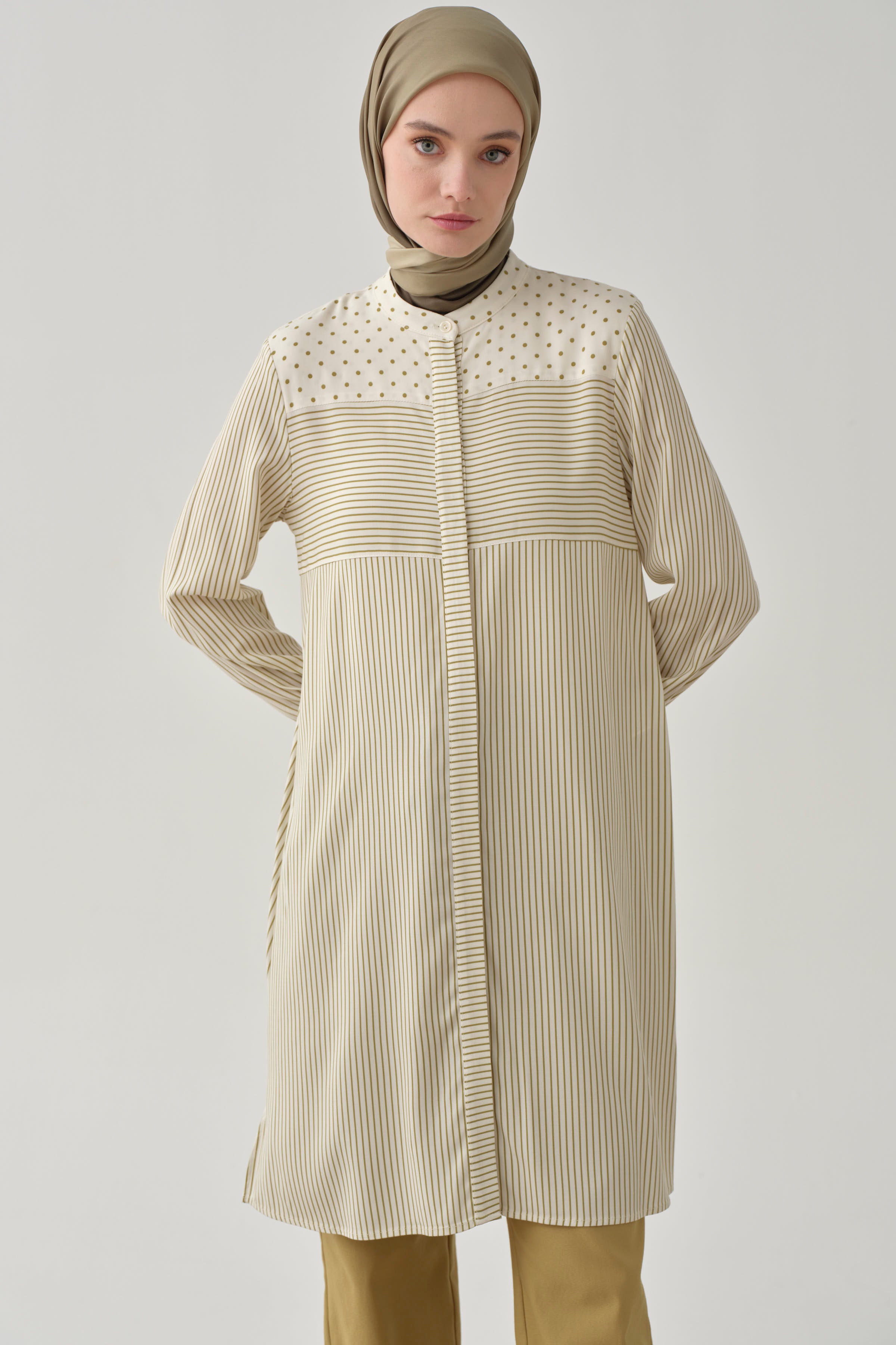 Puantiye Garnili Çizgili Tunik - Olive TUGBA