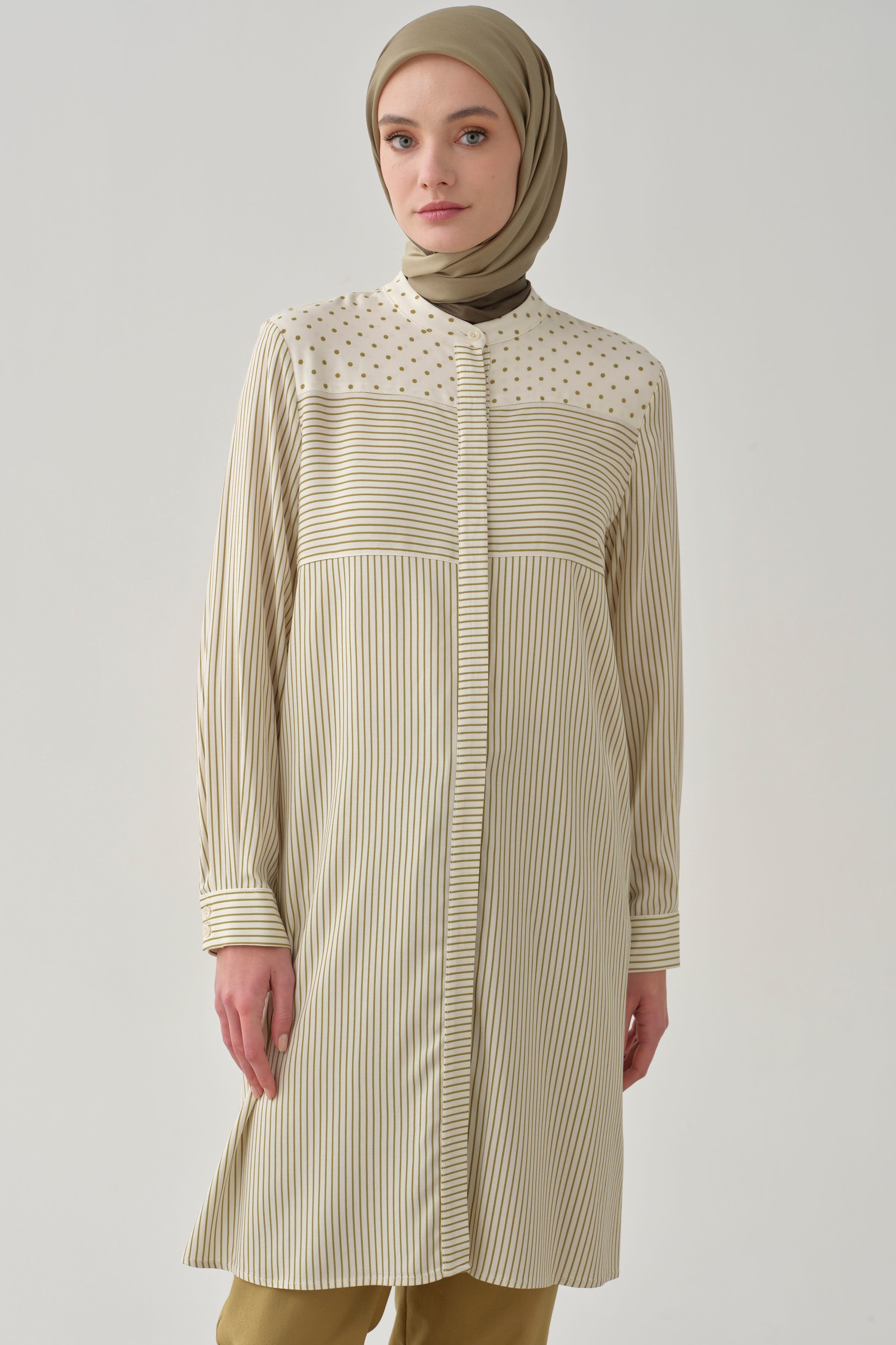 Puantiye Garnili Çizgili Tunik - Olive TUGBA