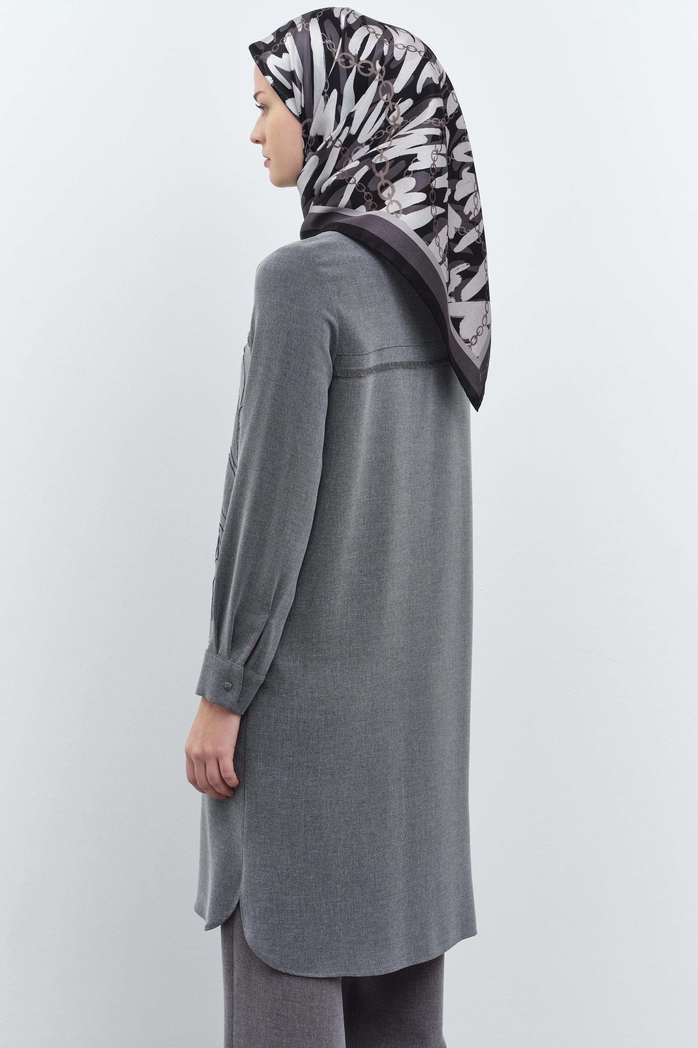 Püskül Detaylı Desen Baskılı Tunik - Antrasit TUGBA