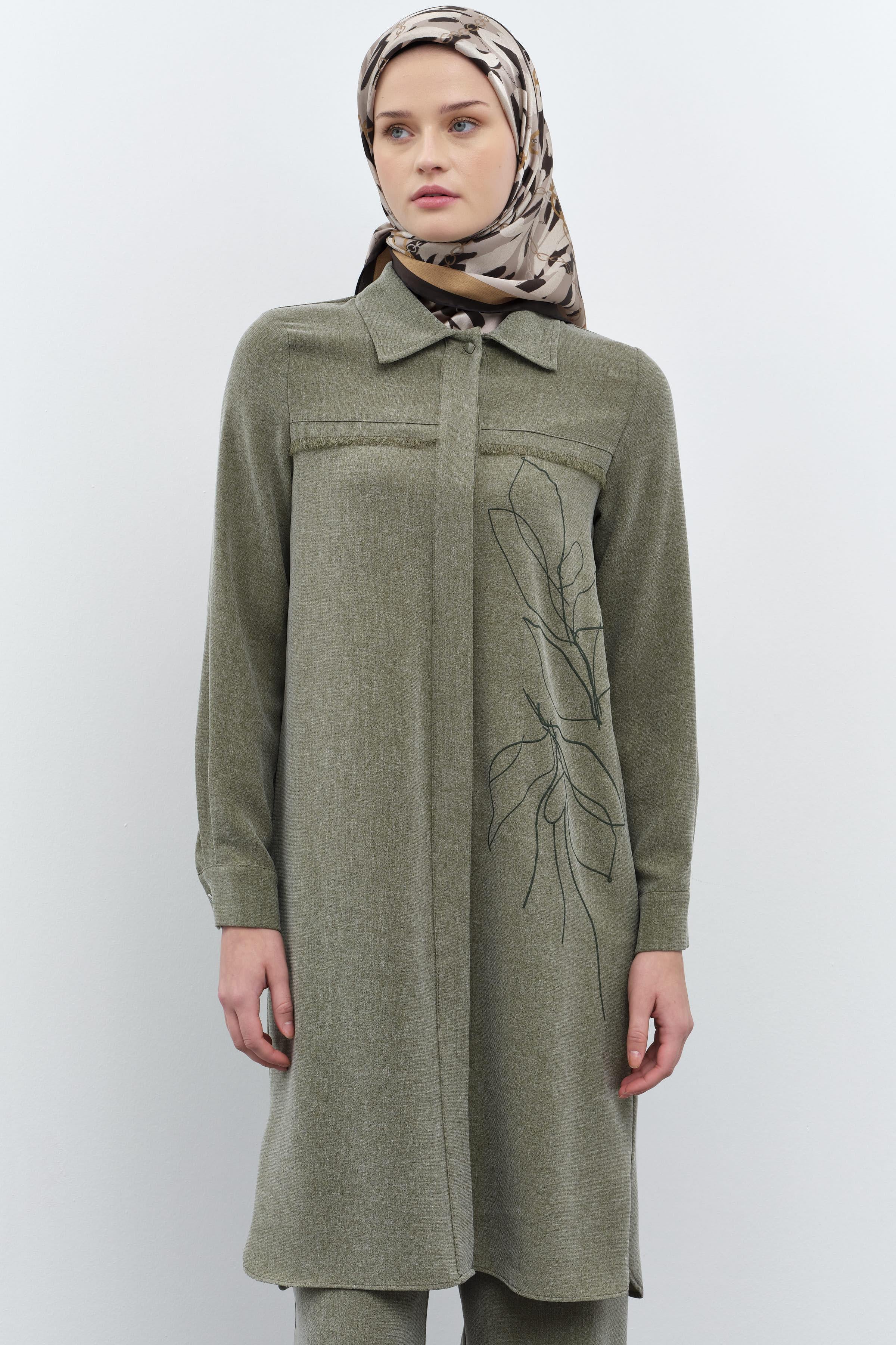 Püskül Detaylı Desen Baskılı Tunik - Haki TUGBA