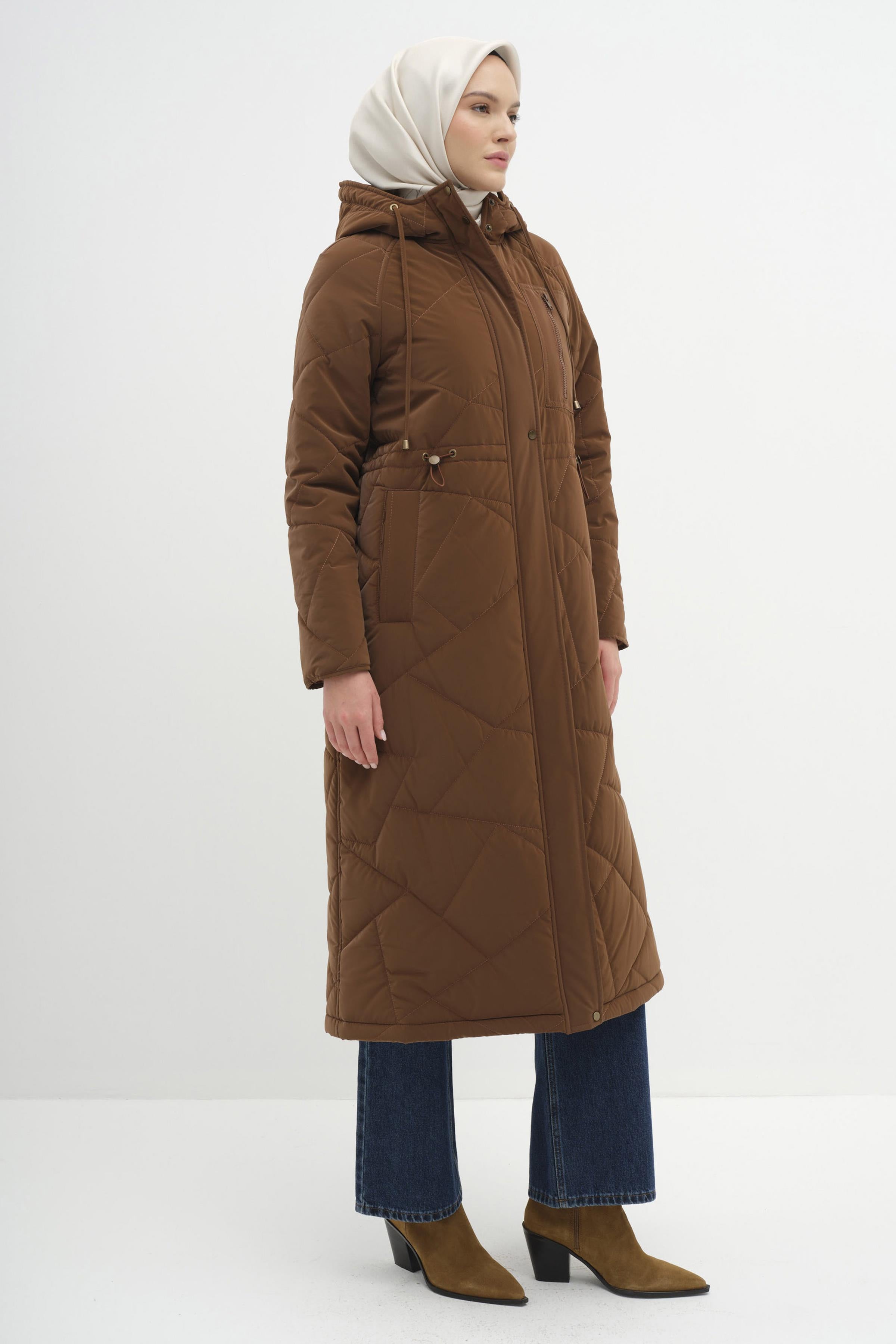 Reglan Kollu Kapitone Kaban - Kahve TUGBA