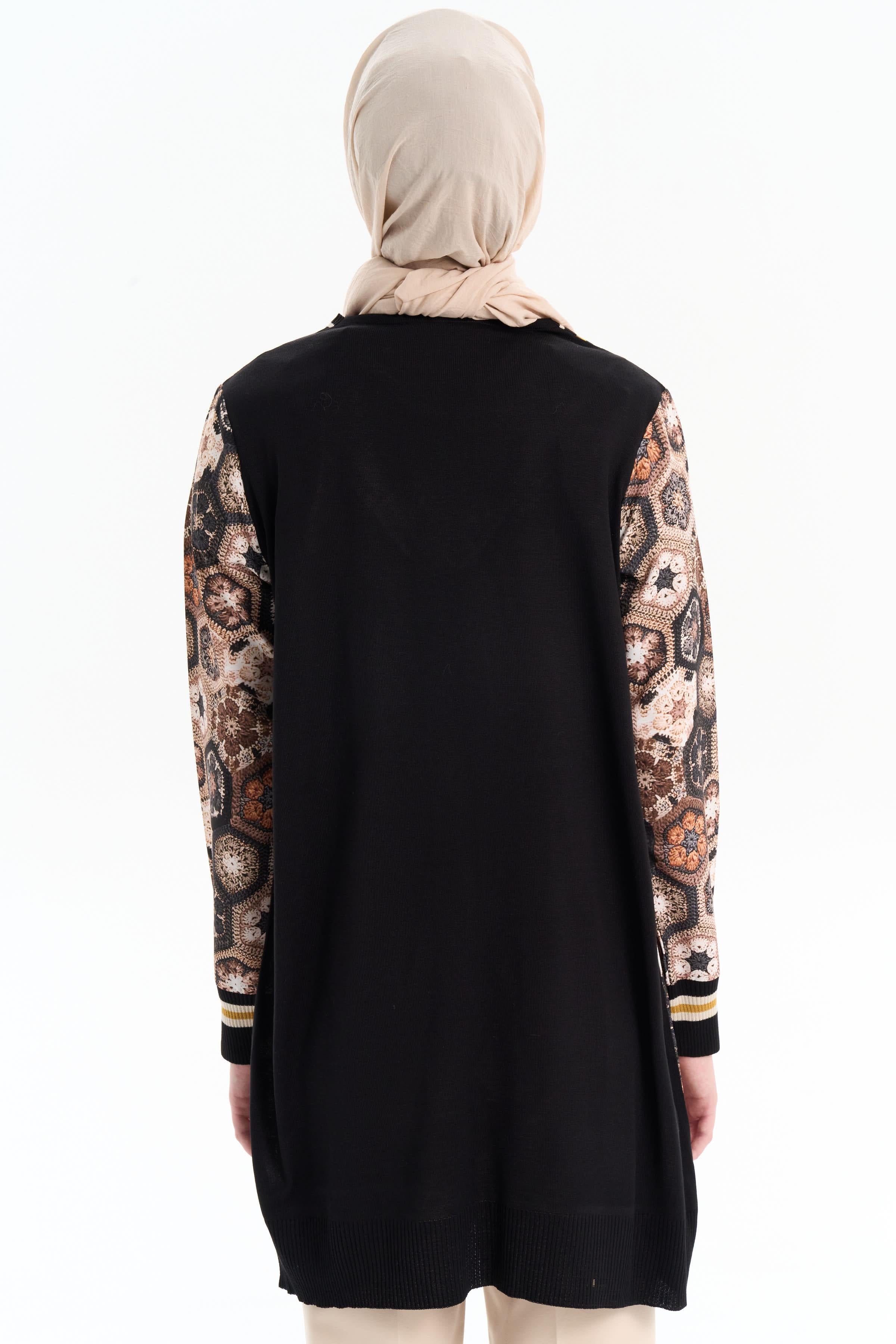 Ribana Detaylı Desenli V Yakalı Tunik - Siyah TUGBA