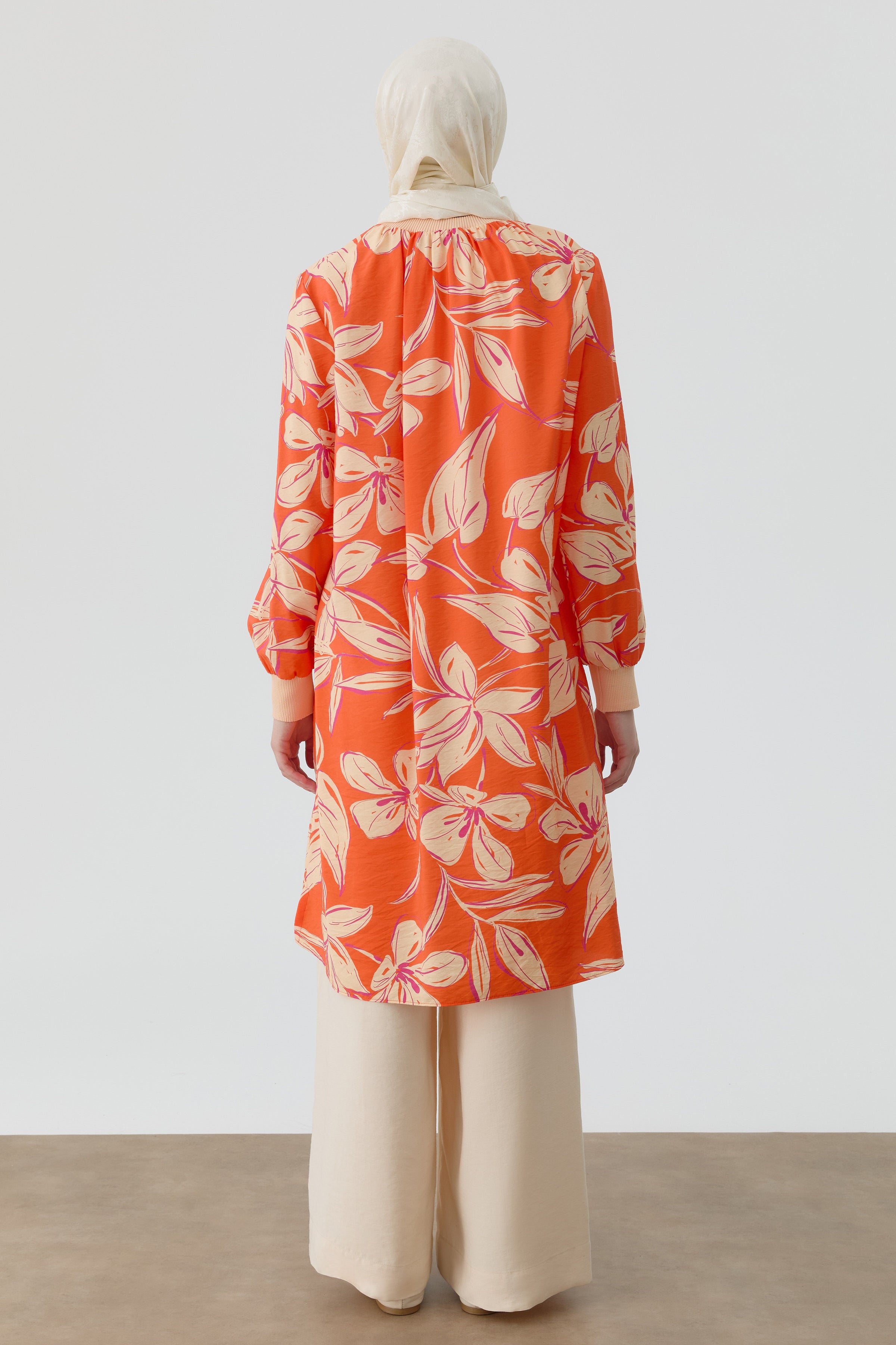 Ribanalı Çiçek Desenli Tunik - Oranj TUGBA