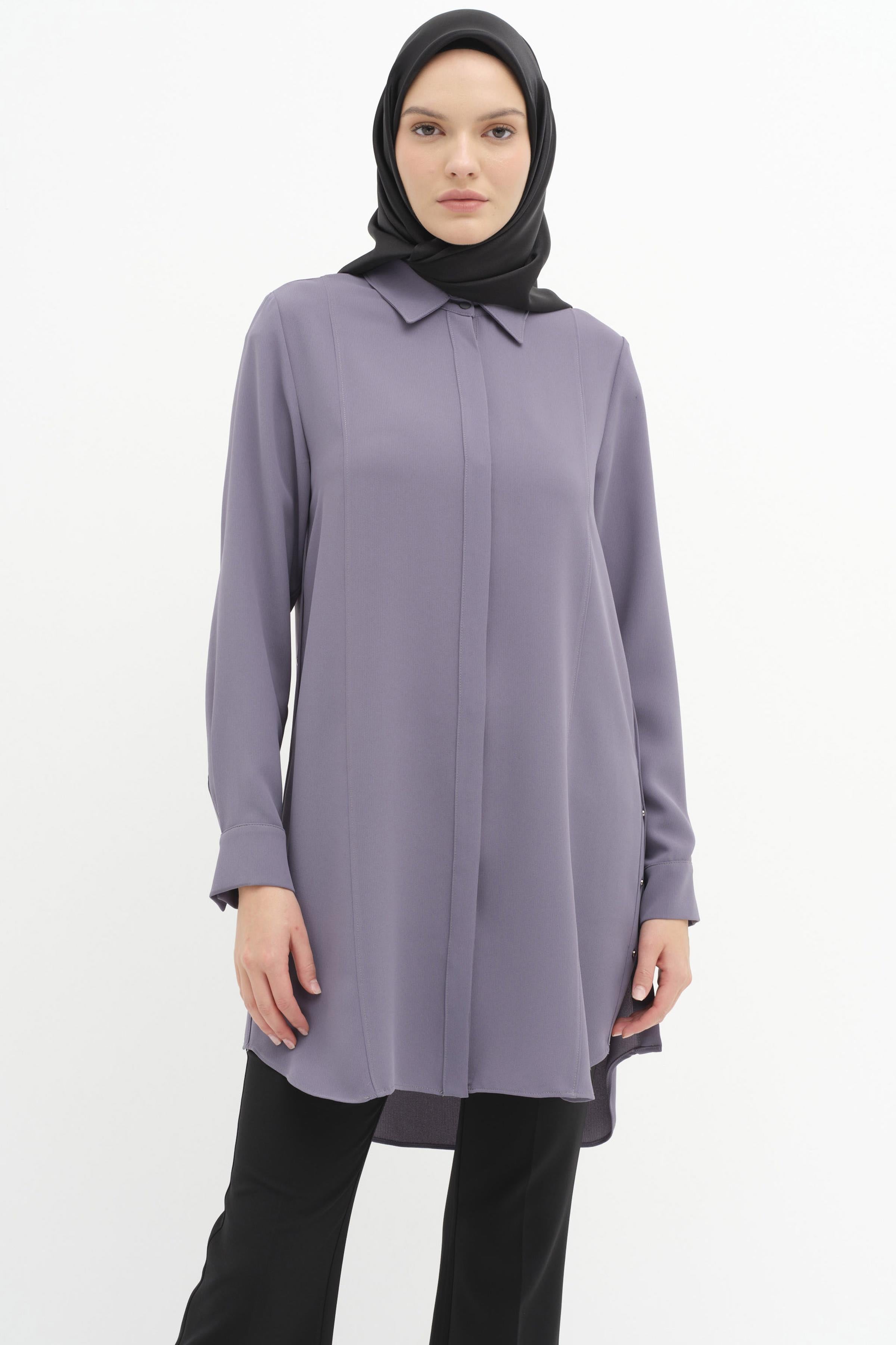 Rivet Detaylı Yırtmaçlı Tunik - Gri TUGBA