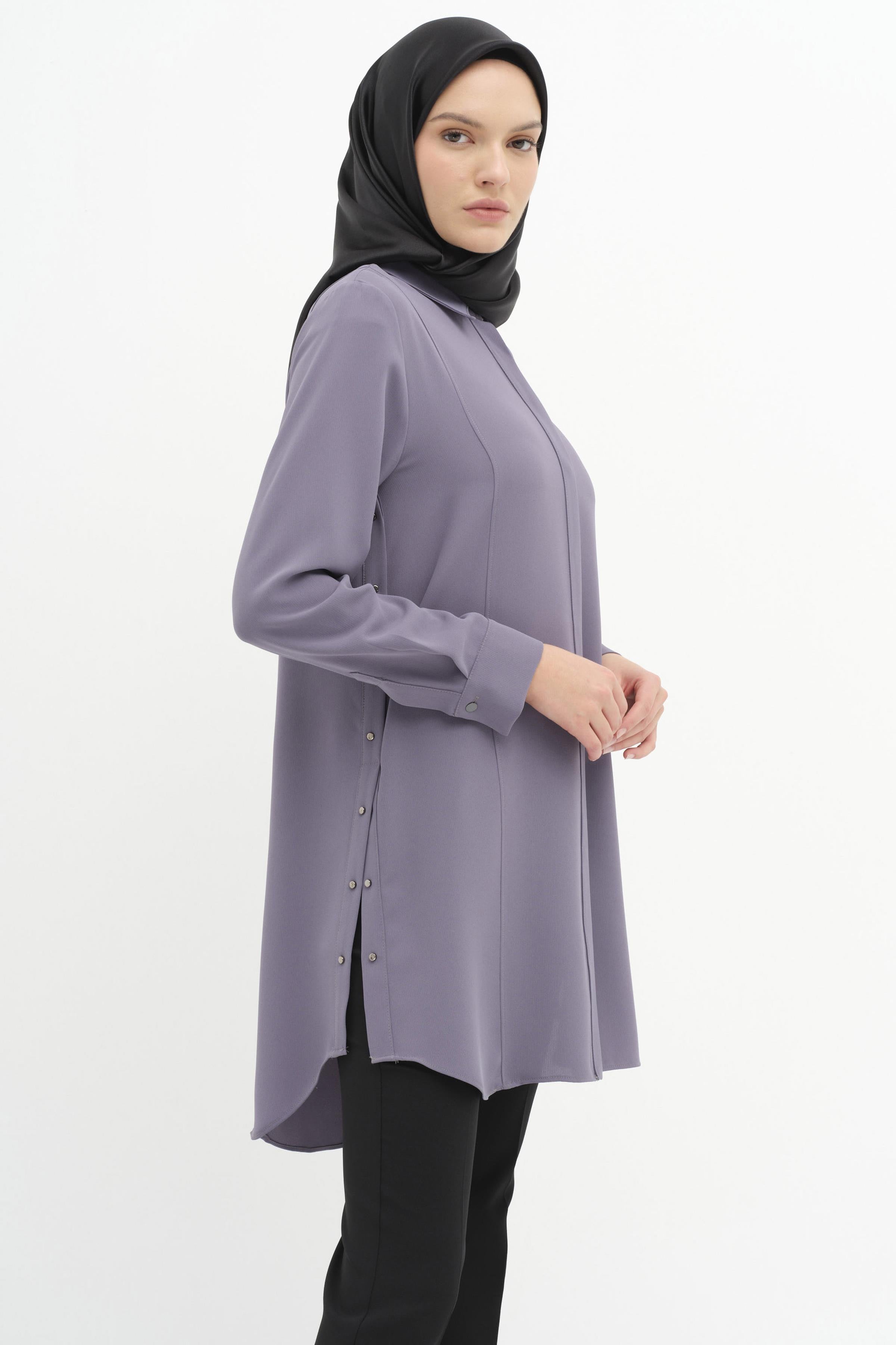 Rivet Detaylı Yırtmaçlı Tunik - Gri TUGBA