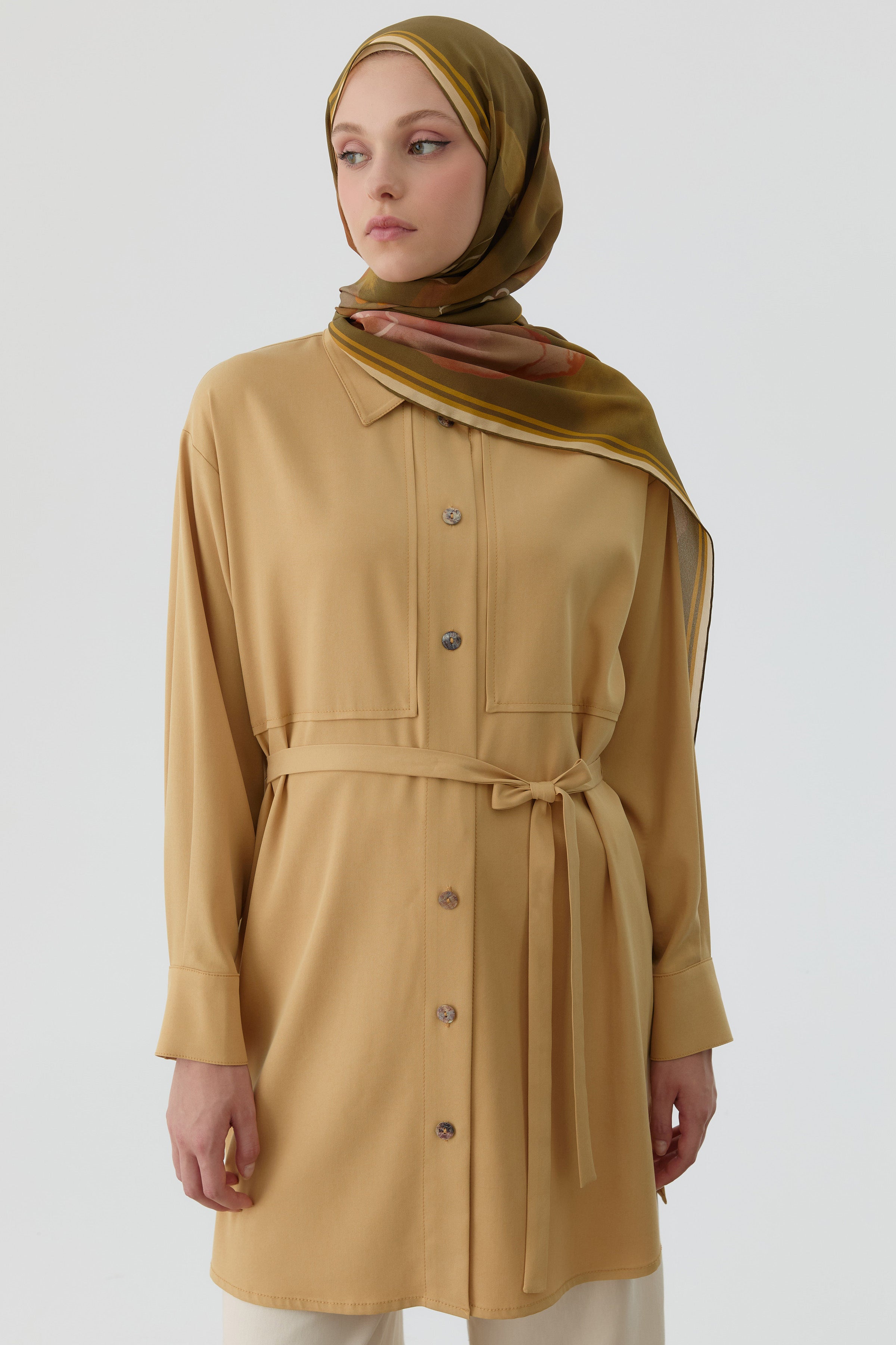 Roba Detaylı Kemerli Tunik - Safran TUGBA