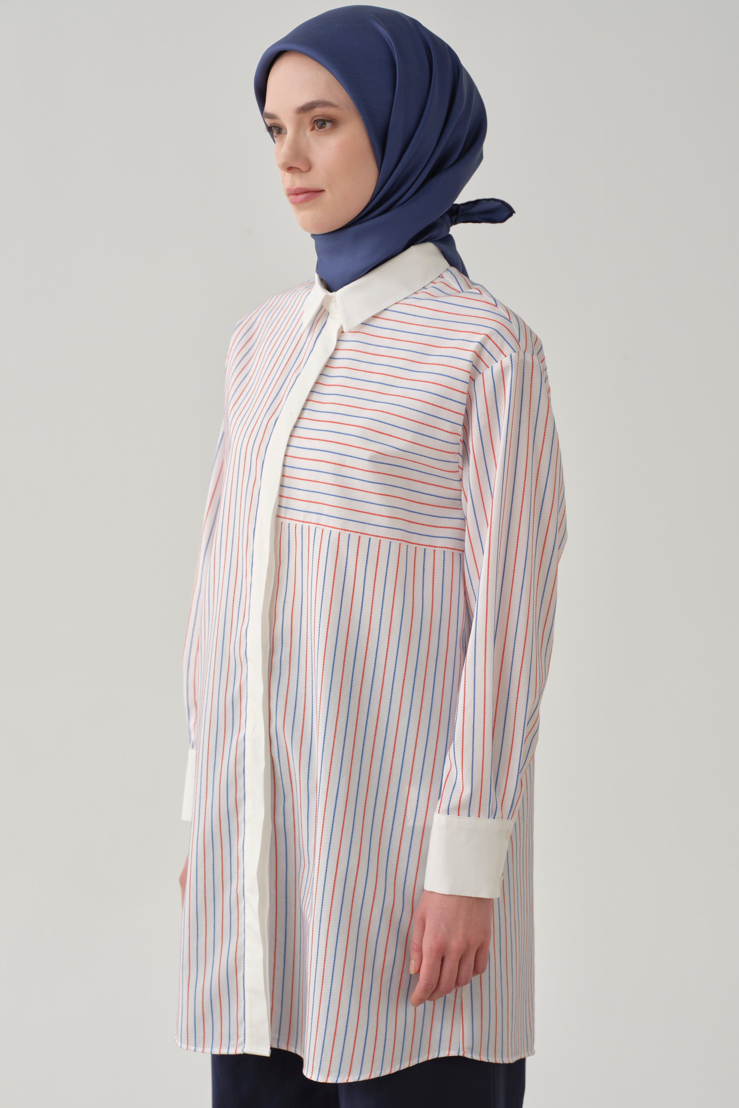 Roba Kesikli Çizgili Tunik - Kırmızı TUGBA