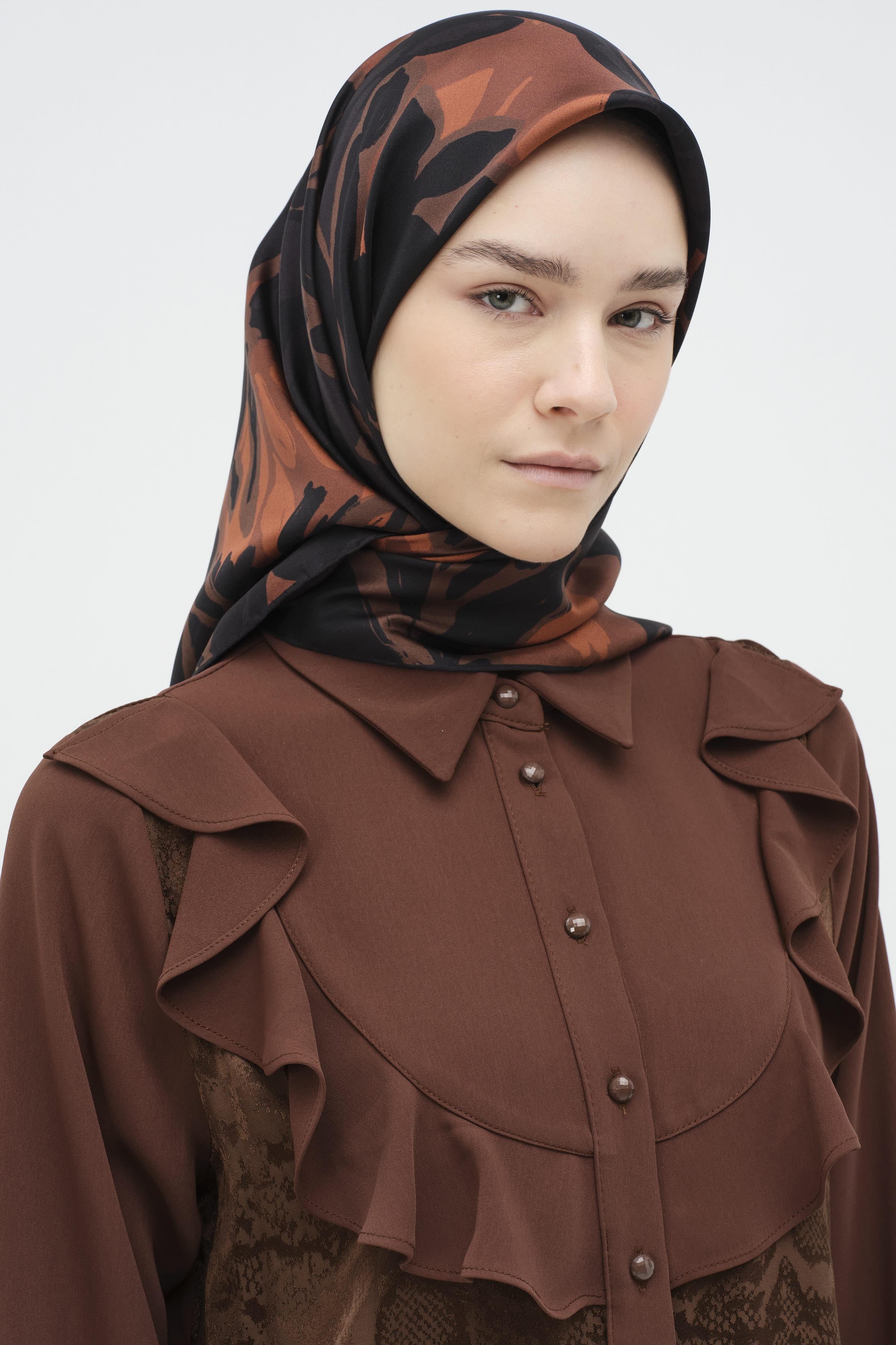 Robalı Volan Detaylı Garnili Tunik - Kahve TUGBA