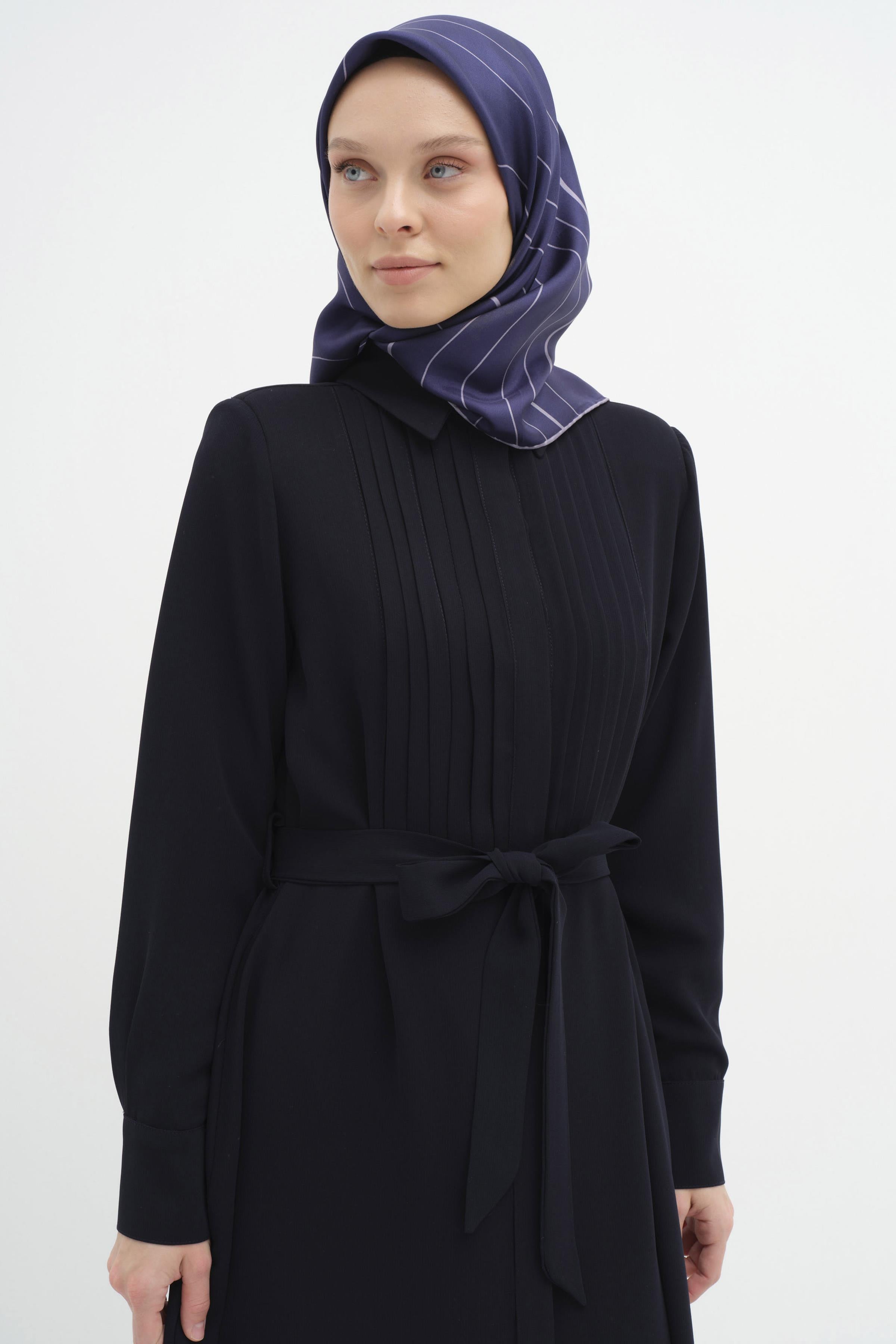 Robası Plise Detaylı Pardesü - Lacivert TUGBA