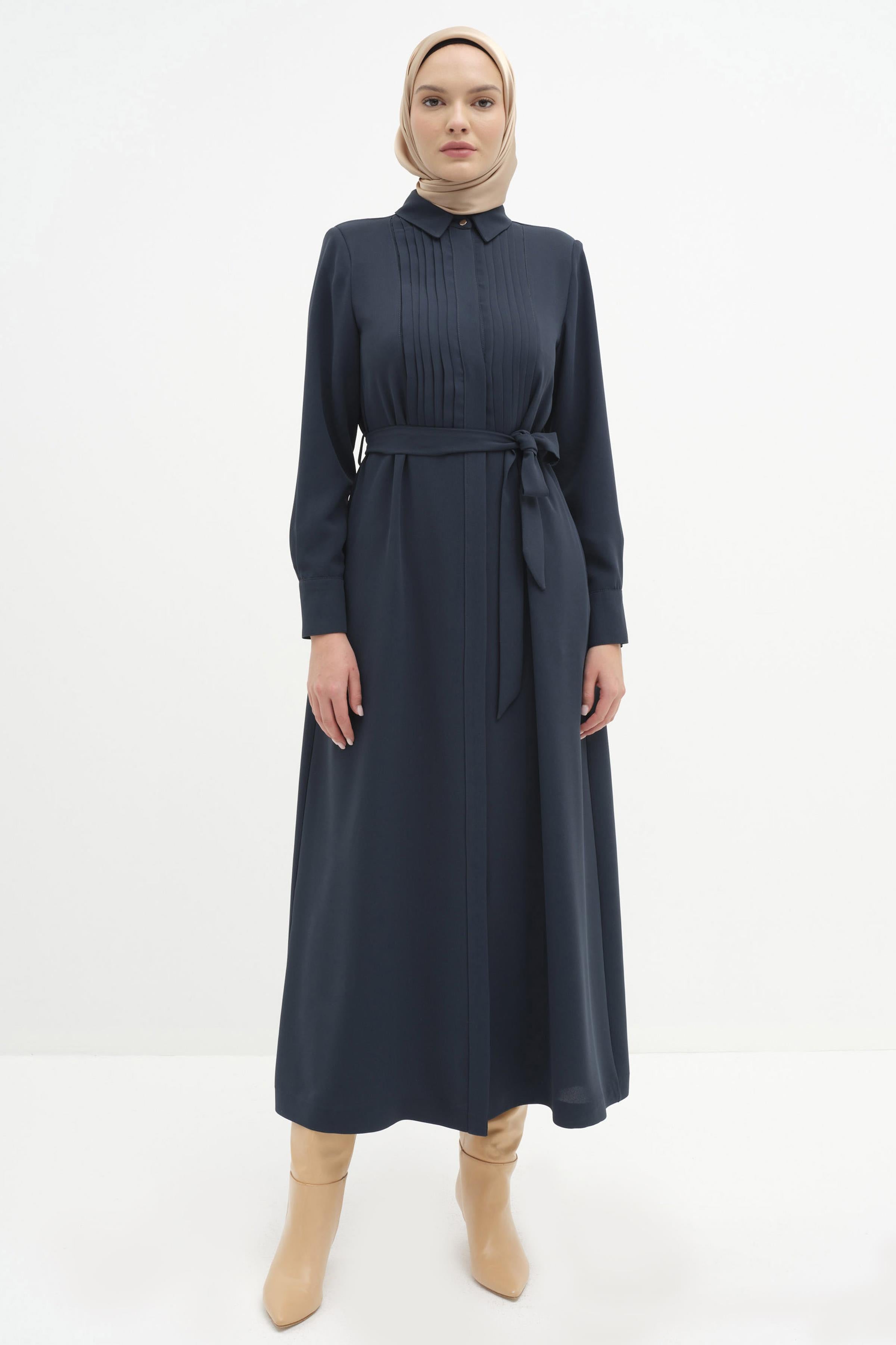 Robası Plise Detaylı Pardesü - Zümrüt TUGBA