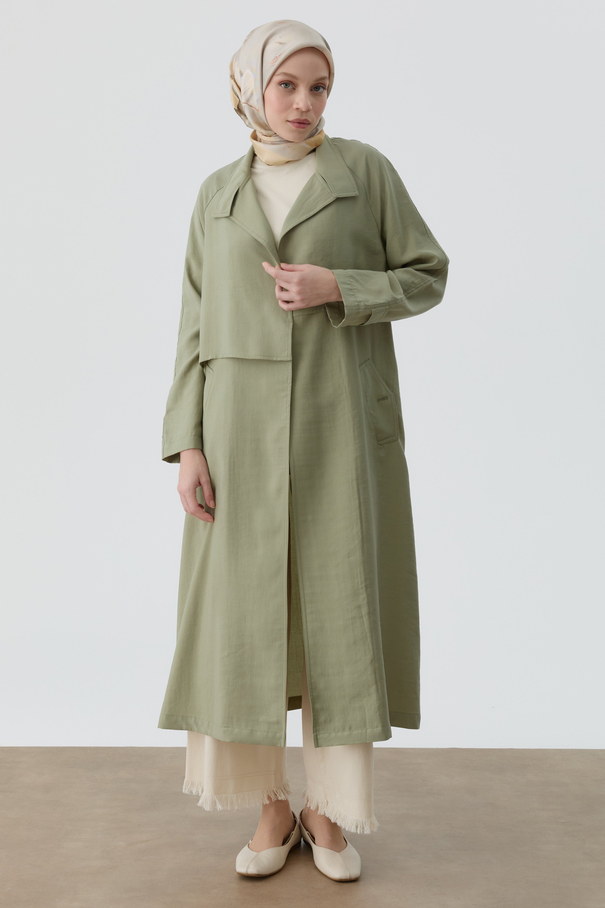 Rüzgarlık Detaylı Giy-Çık - Mint TUGBA