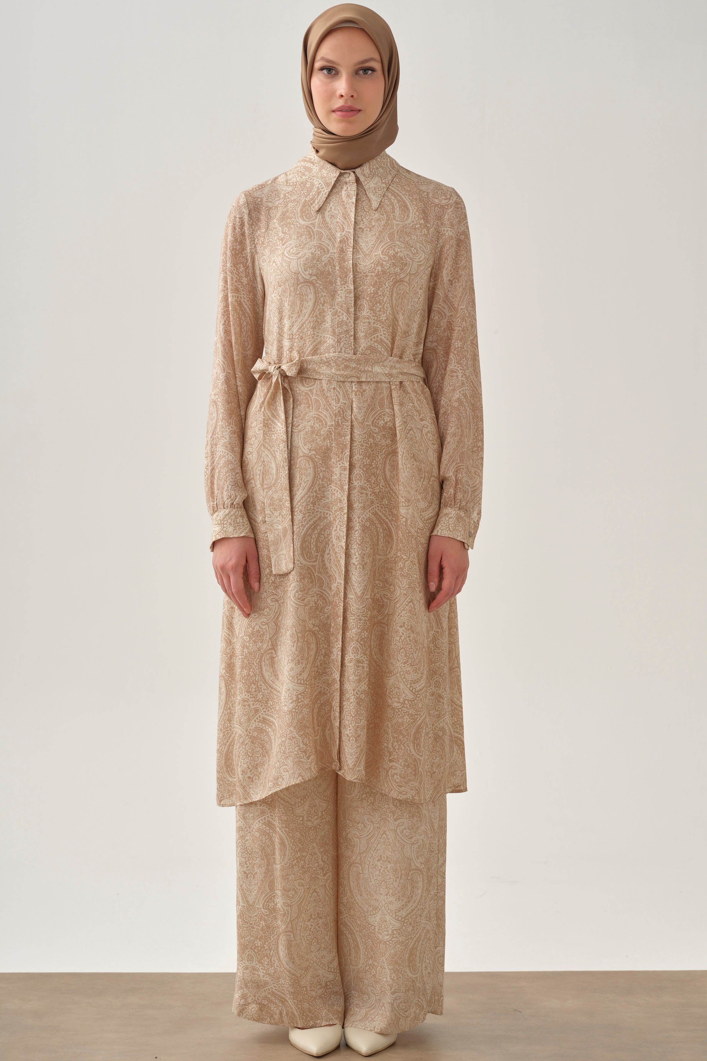 Şal Desenli Bol Paça Pantolon - Bej TUGBA