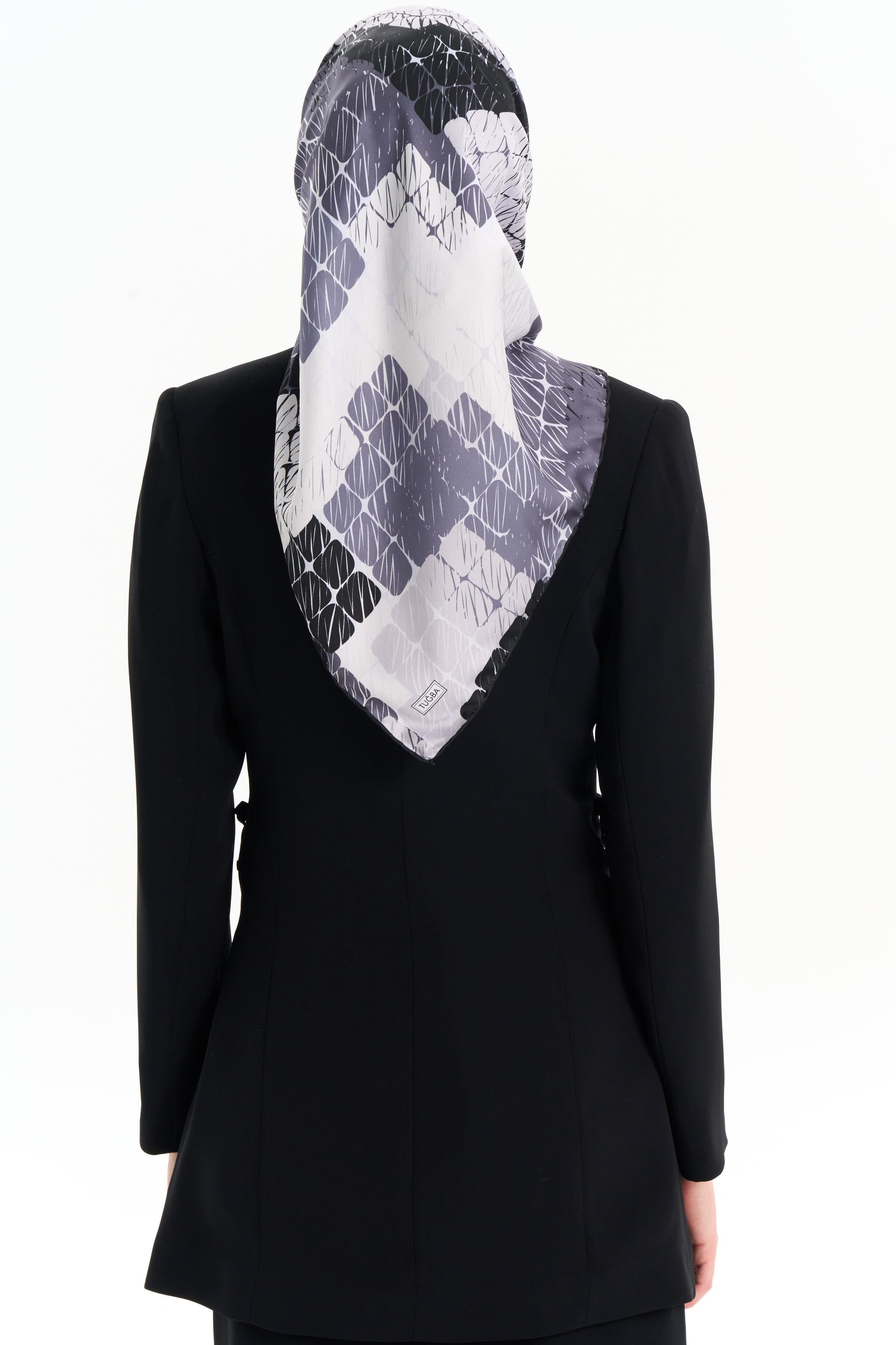 Şal Yakalı Çapraz Bağcık Detaylı Ceket - Siyah TUGBA