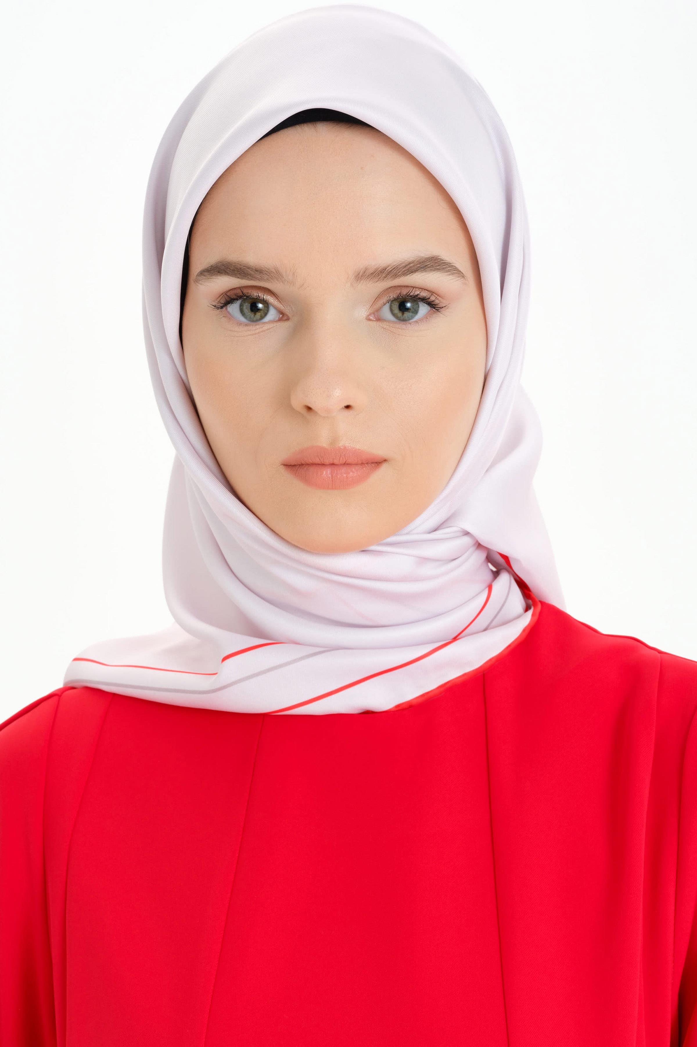 Şerit Çizgi Desenli Stil Eşarp - Bej TUGBA