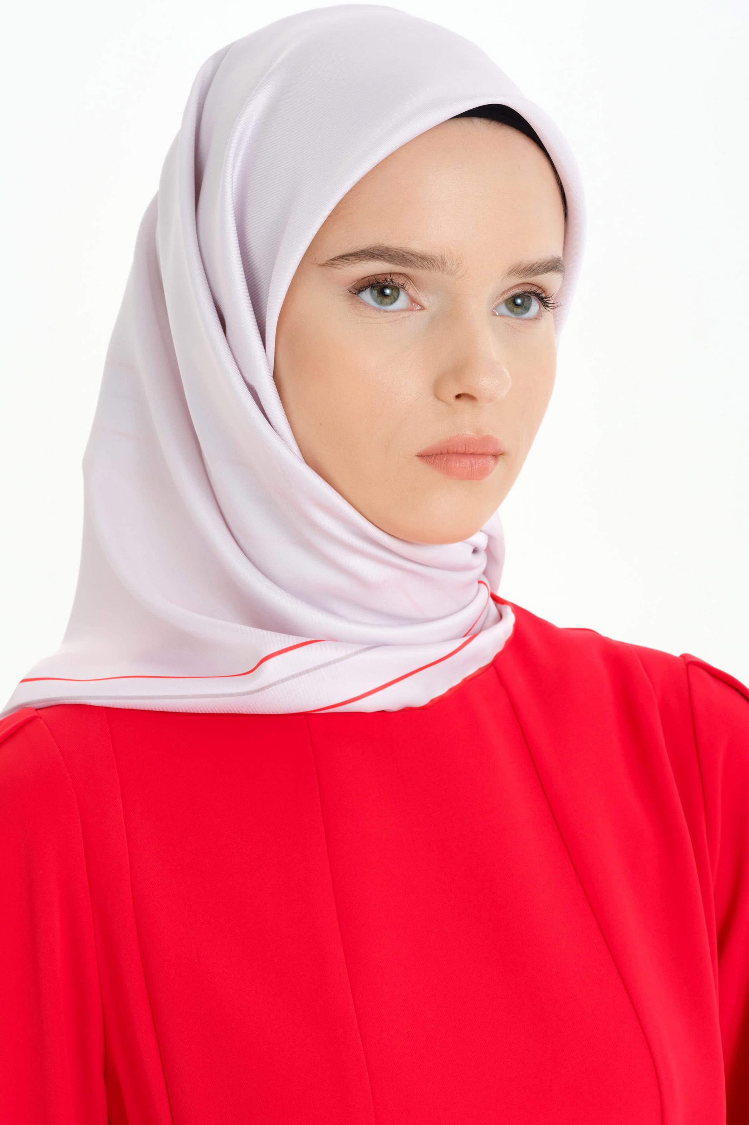 Şerit Çizgi Desenli Stil Eşarp - Bej TUGBA