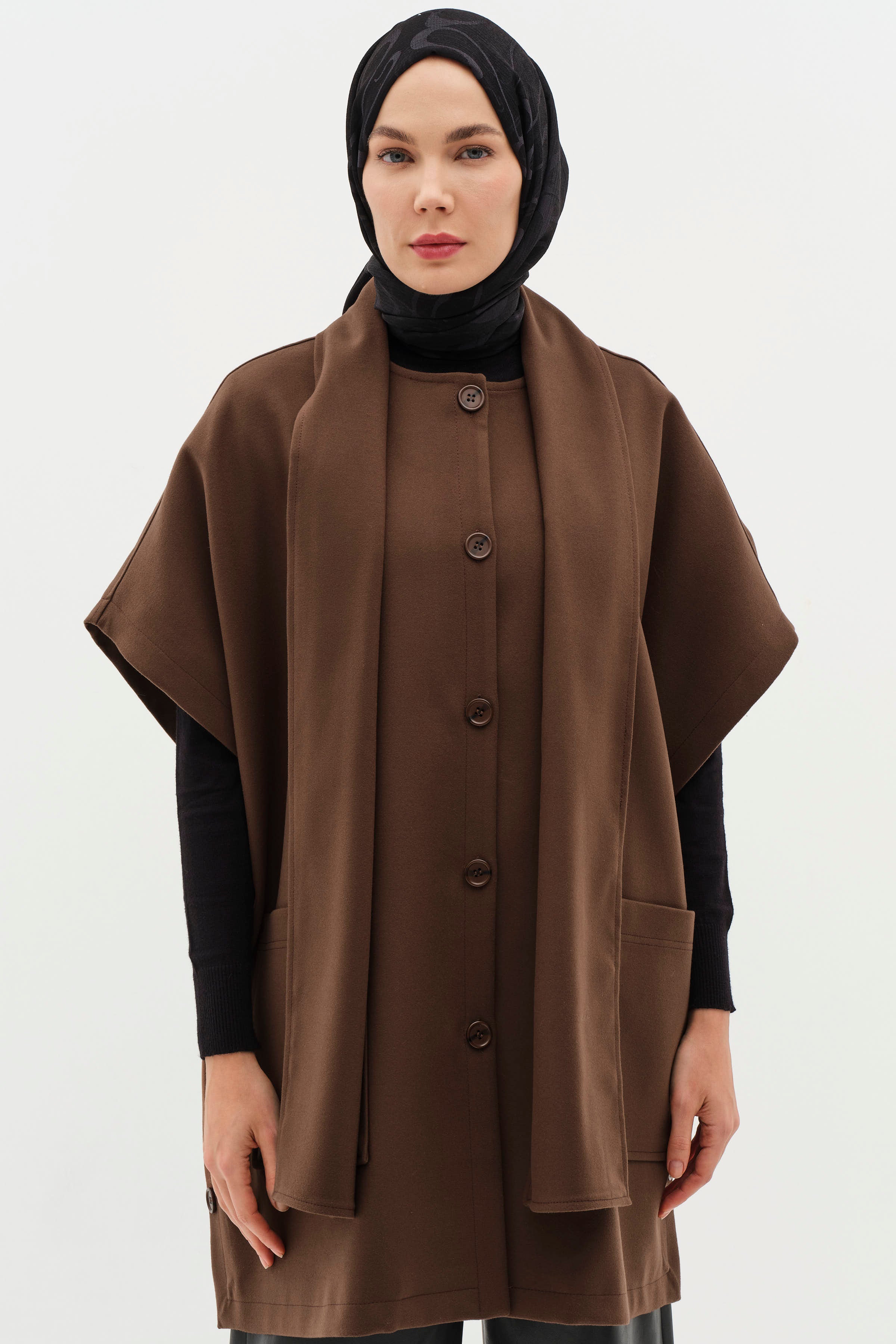 Seyyar Şal Yakalı Panço - Kahve TUGBA