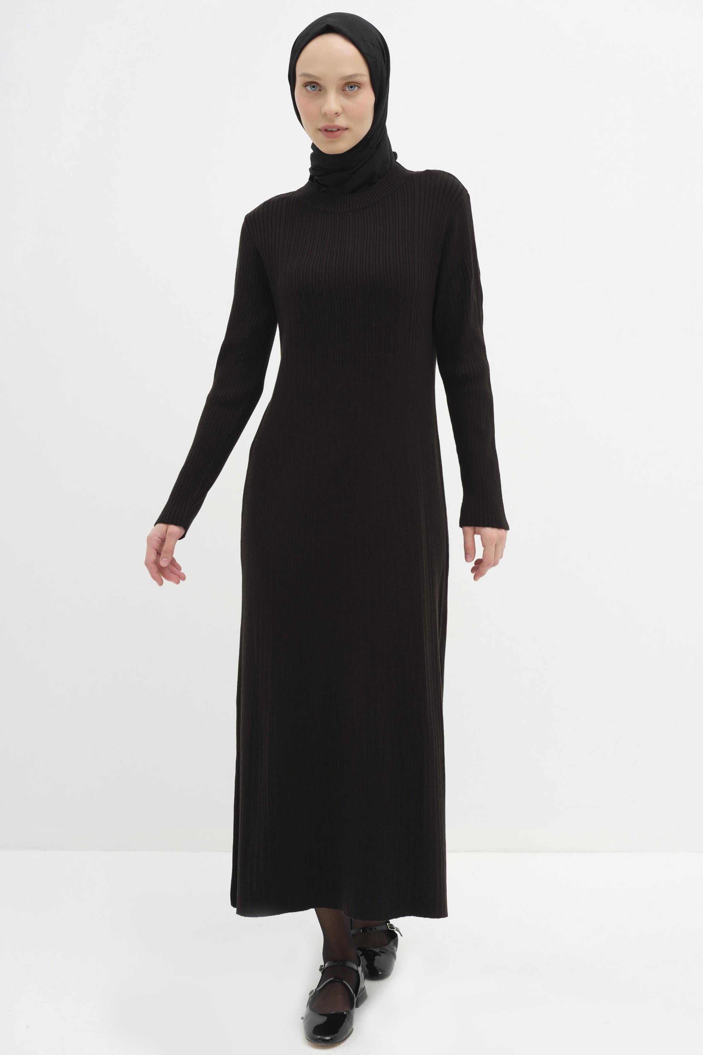 Sıfır Yaka Triko Elbise - Siyah TUGBA