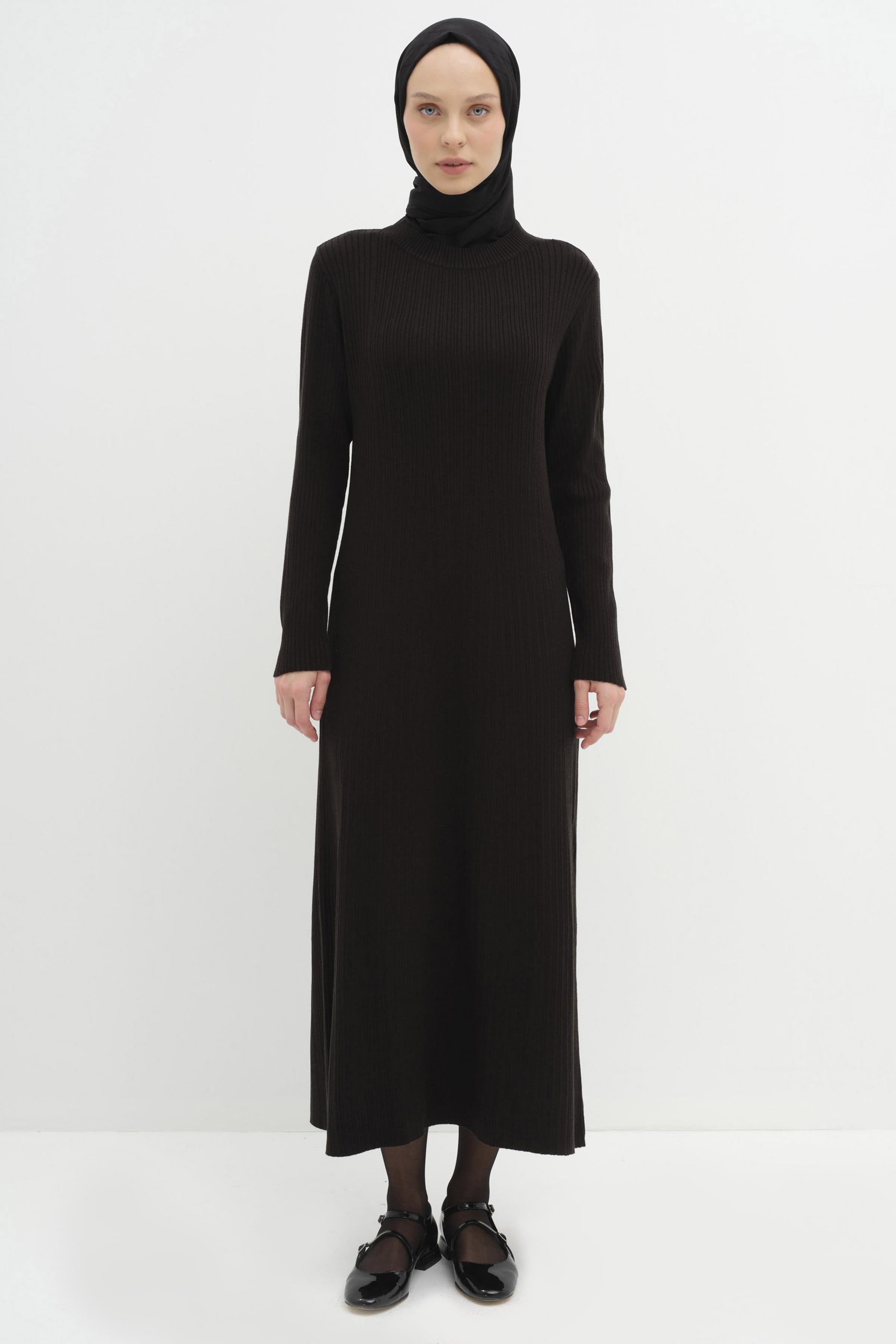 Sıfır Yaka Triko Elbise - Siyah TUGBA