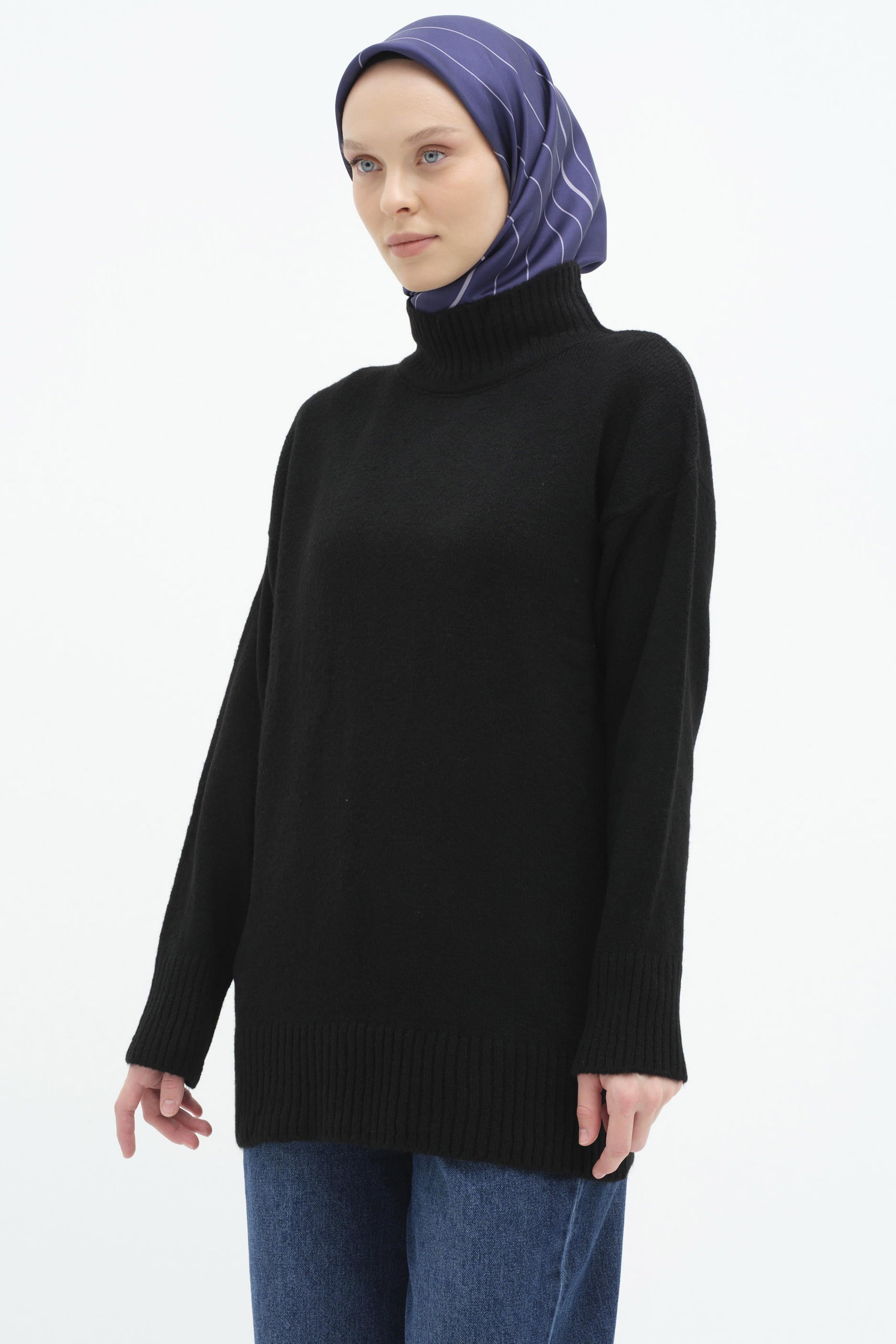 Sıfır Yaka Triko Tunik - Siyah TUGBA