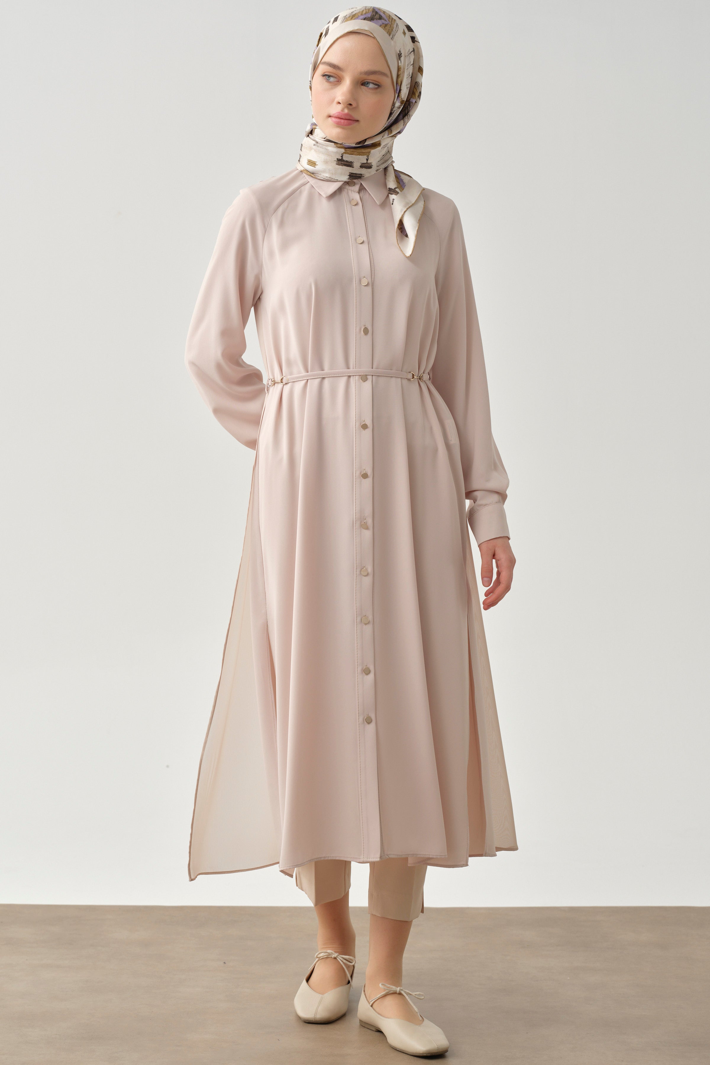 Şifon Garnili Beli Kemerli Uzun Tunik - Bej TUGBA