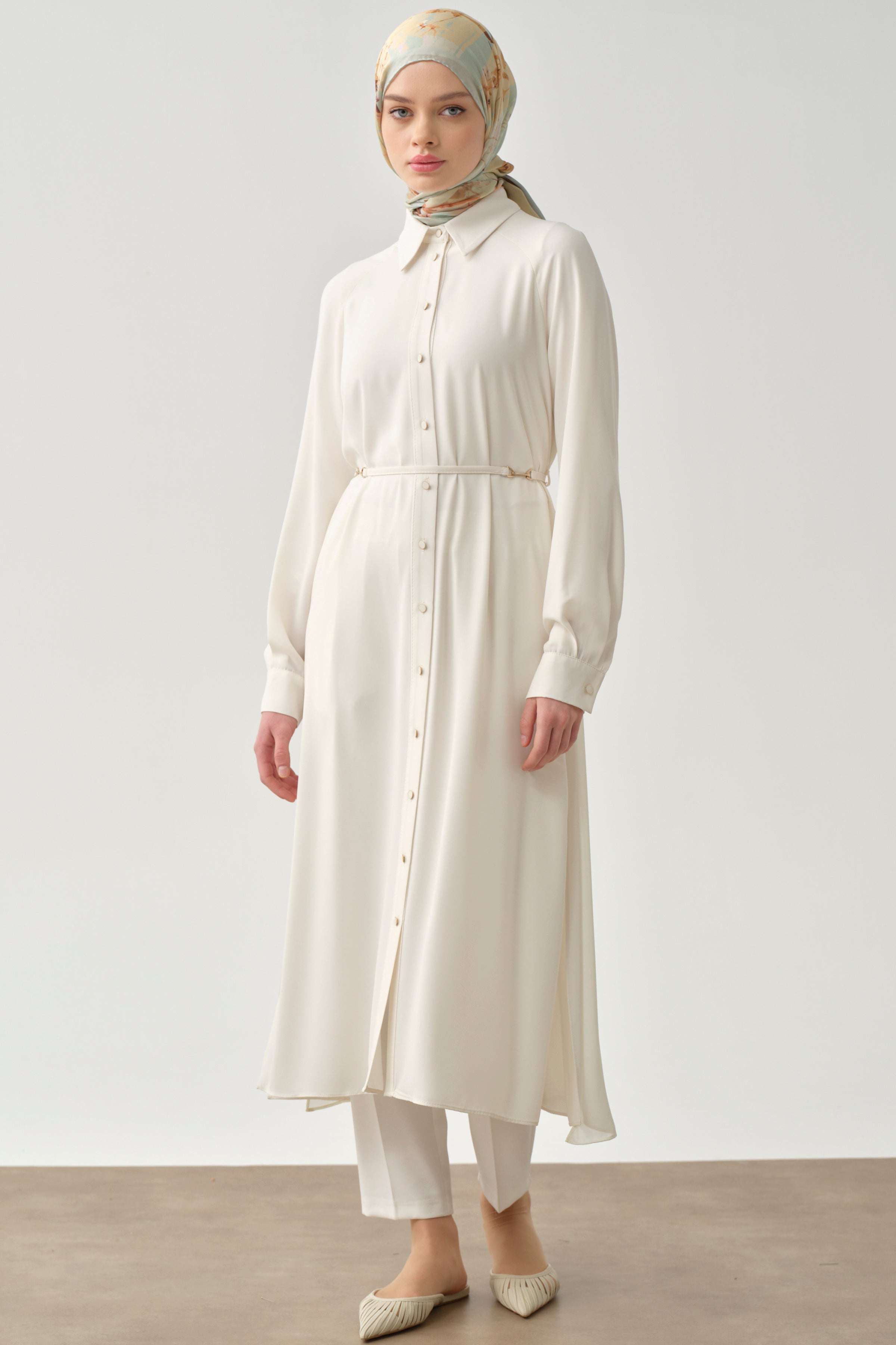 Şifon Garnili Beli Kemerli Uzun Tunik - Ekru TUGBA