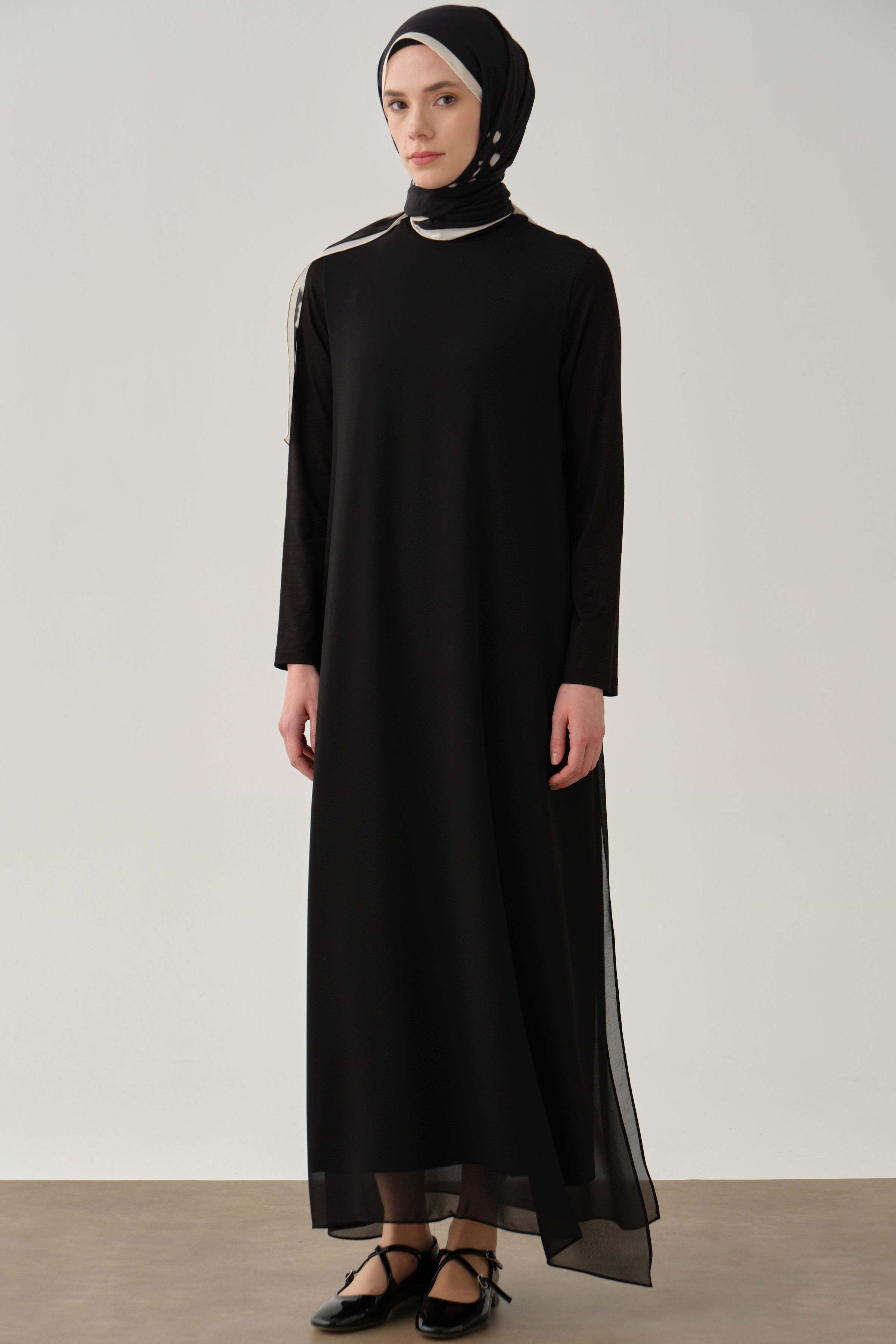 Şifon Garnili Örme Elbise - Siyah TUGBA