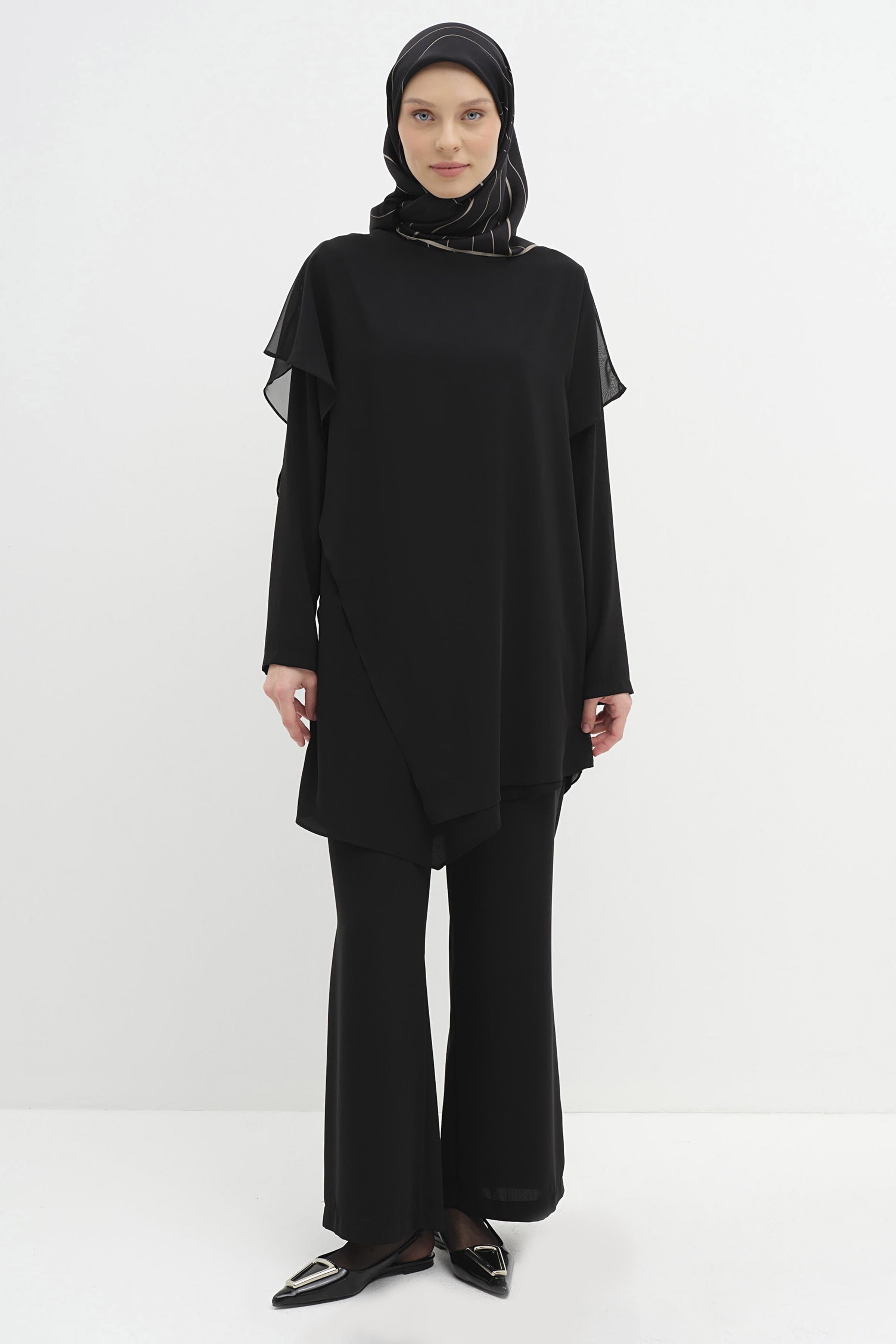 Şifon Garnili Tunik Pantolon Takım - Siyah TUGBA