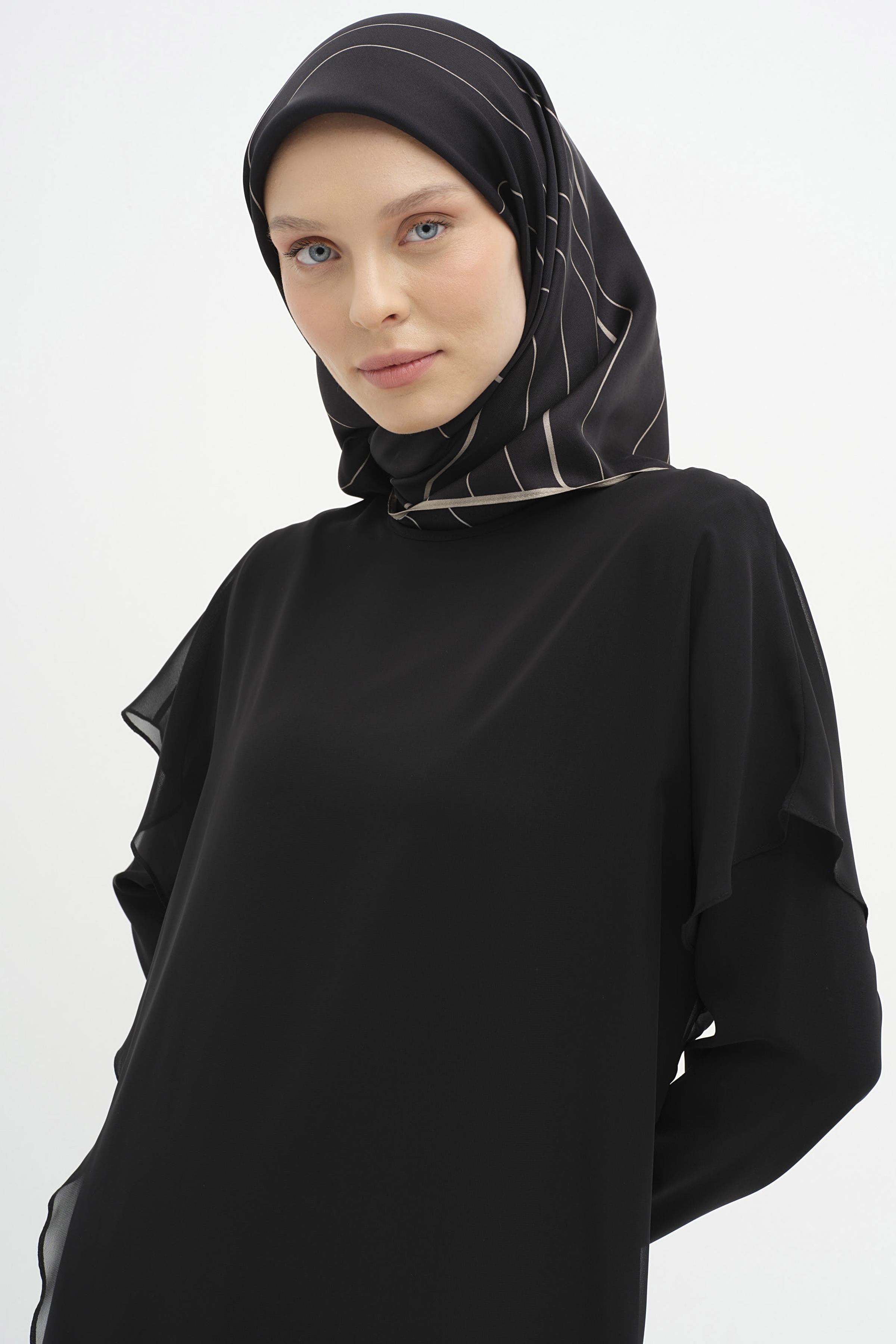 Şifon Garnili Tunik Pantolon Takım - Siyah TUGBA