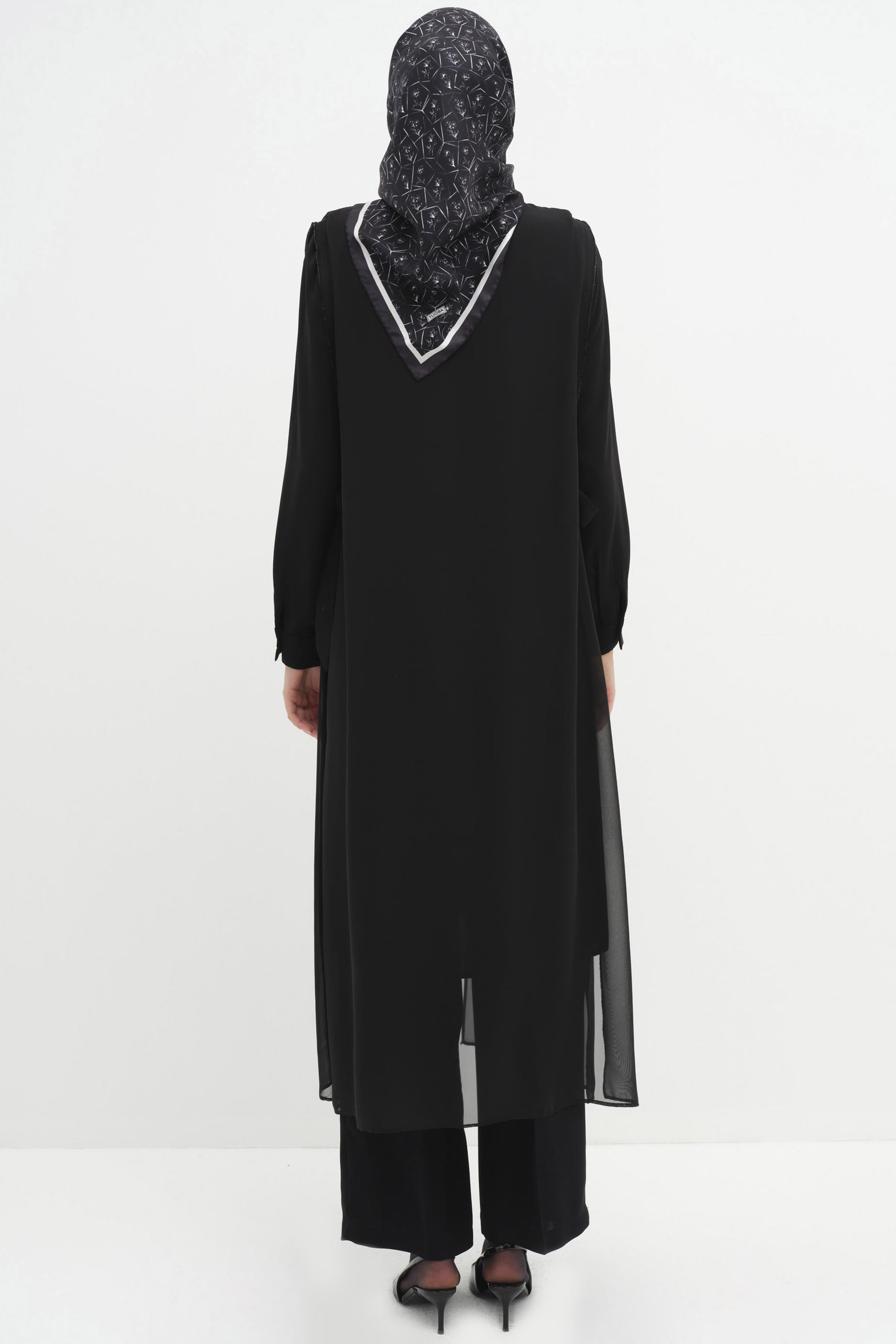 Şifon Garnili Yandan Bağlamalı Tunik - Siyah TUGBA