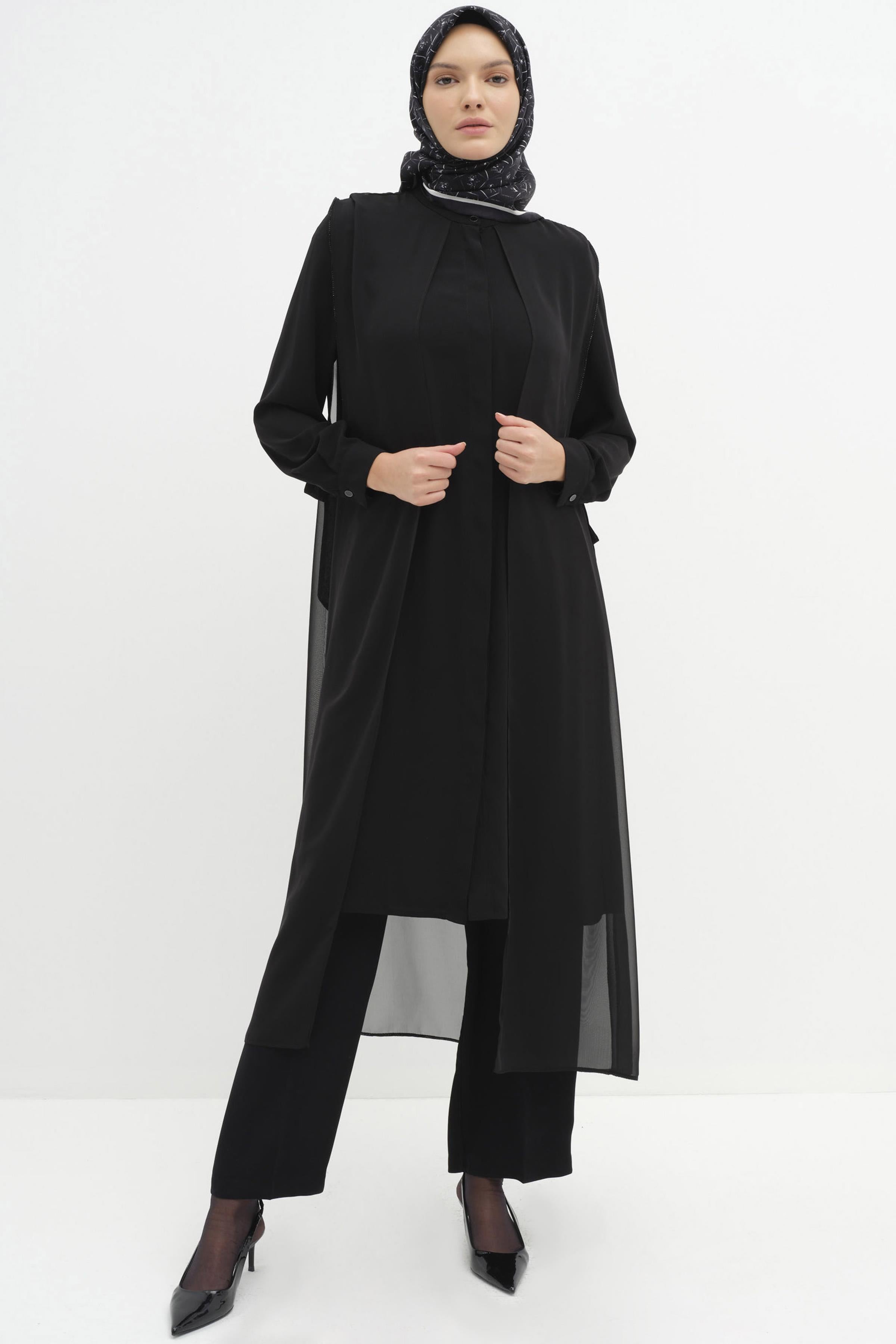 Şifon Garnili Yandan Bağlamalı Tunik - Siyah TUGBA