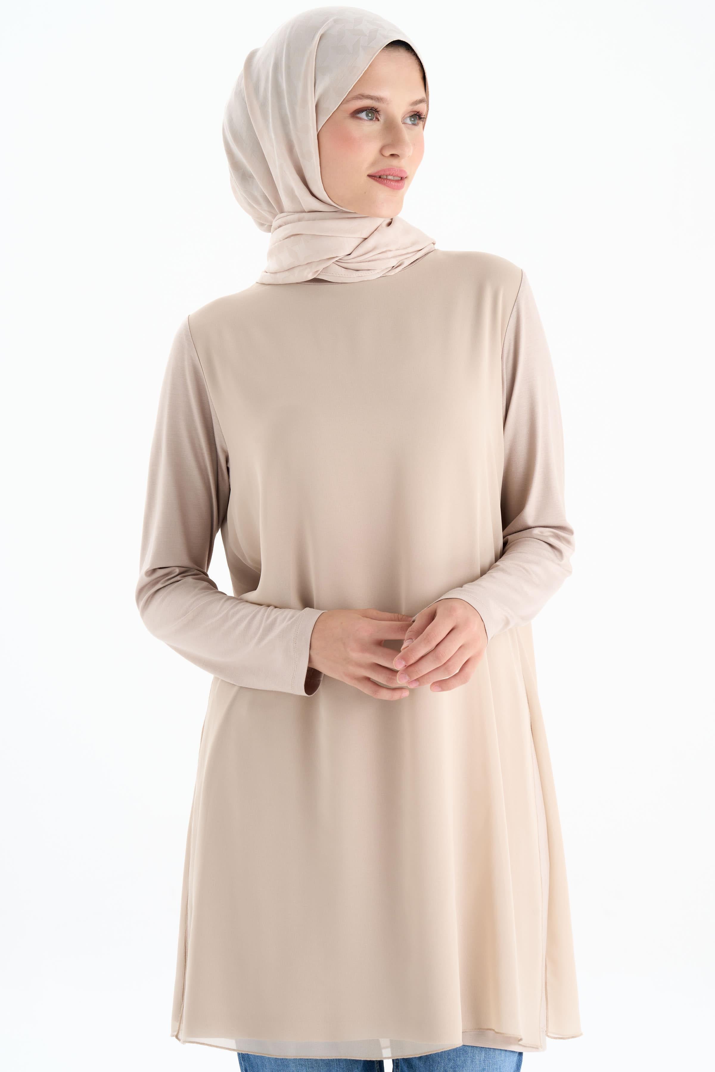 Şifon Garnili Yırtmaçlı Penye Tunik - Taş TUGBA